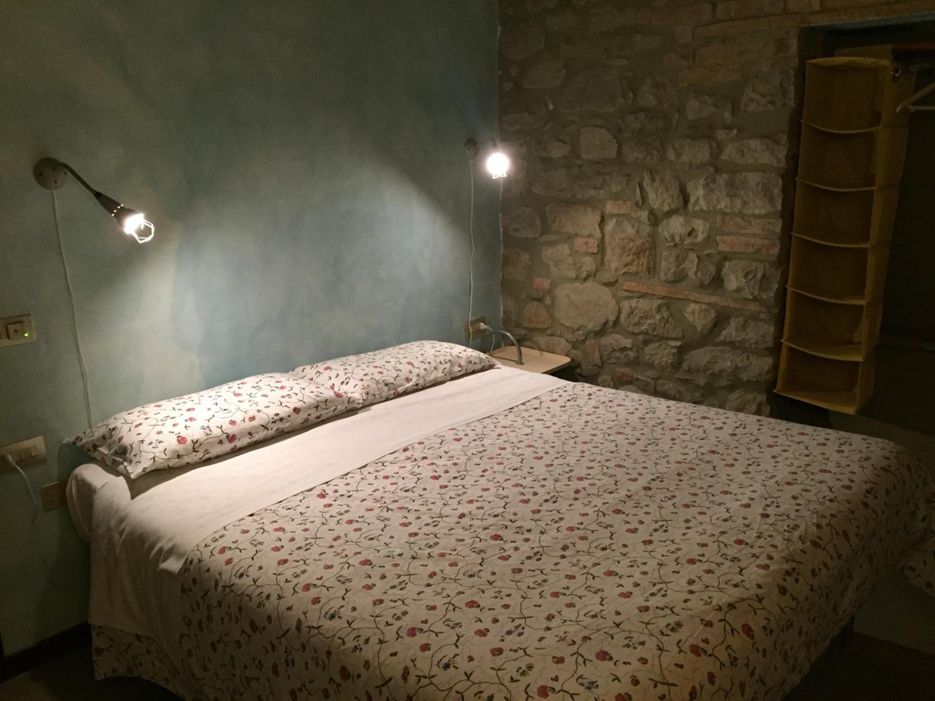 Deluxe Room - Photo 10