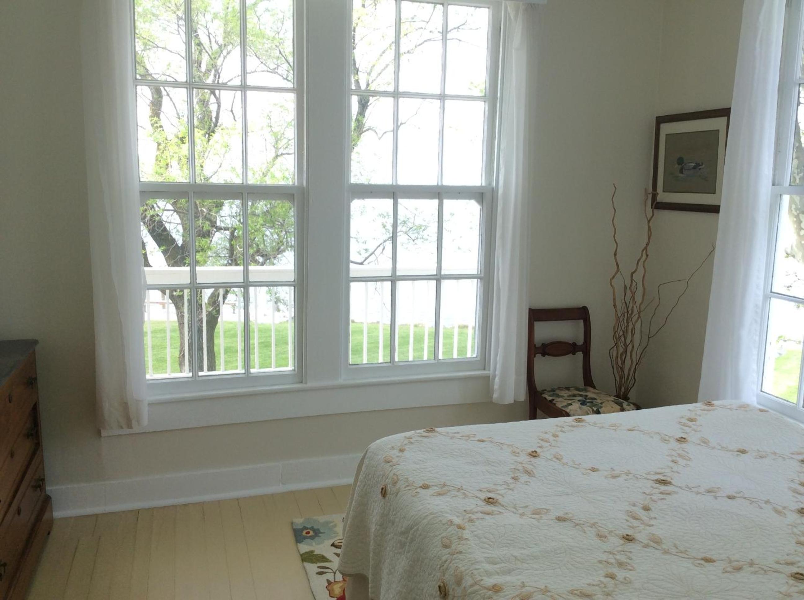 Queen Room with Balcony