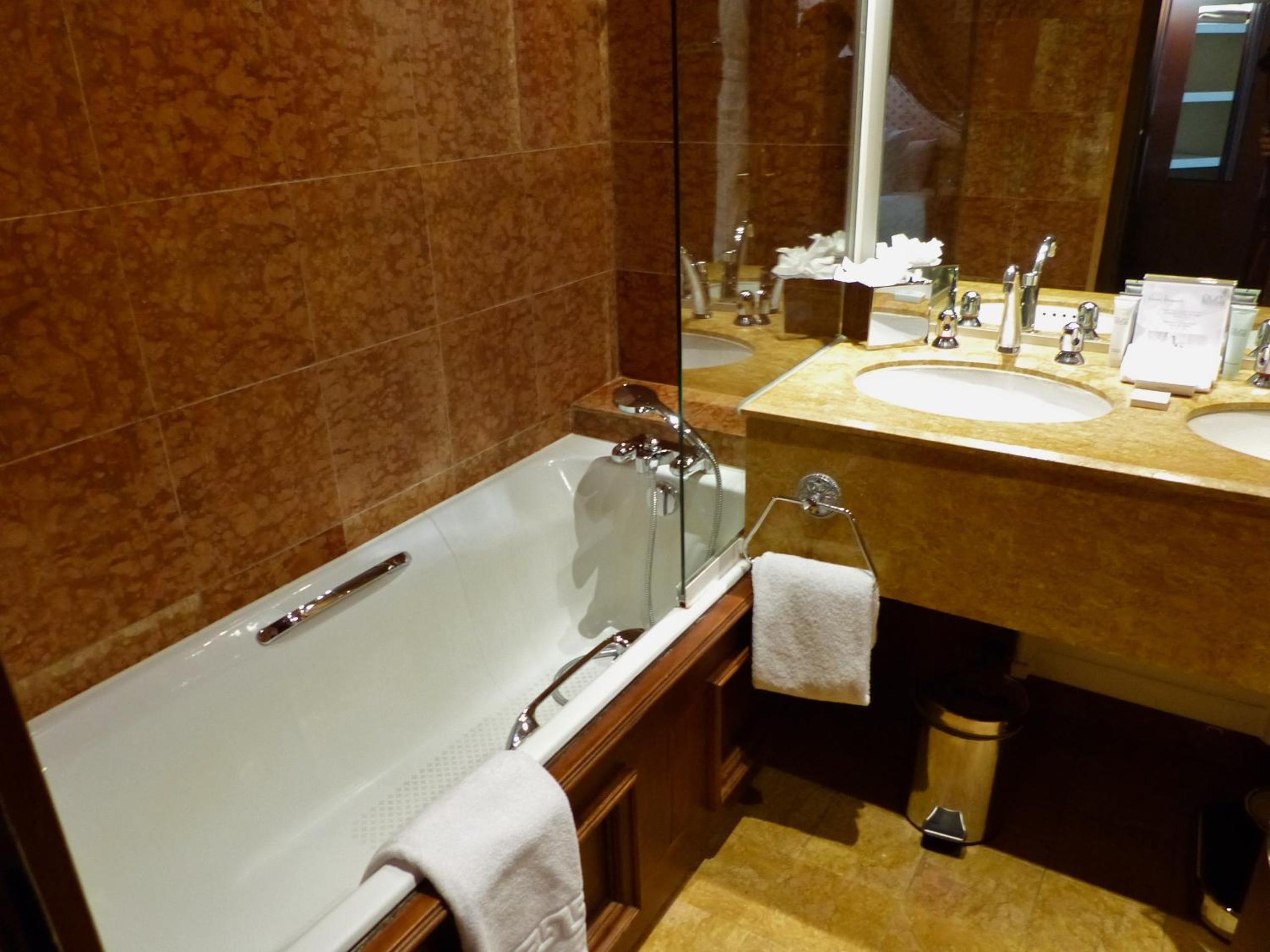 Signature Suite photo 3