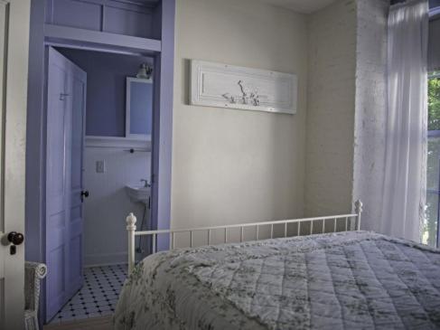 Deluxe Double Room with Side Sea View (2nd Floor)