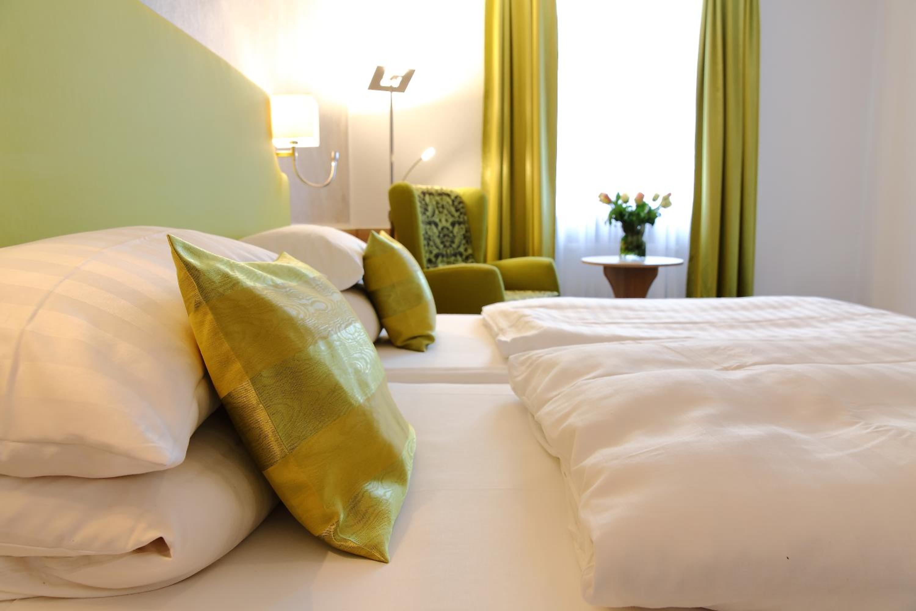 Deluxe Double Room photo 3