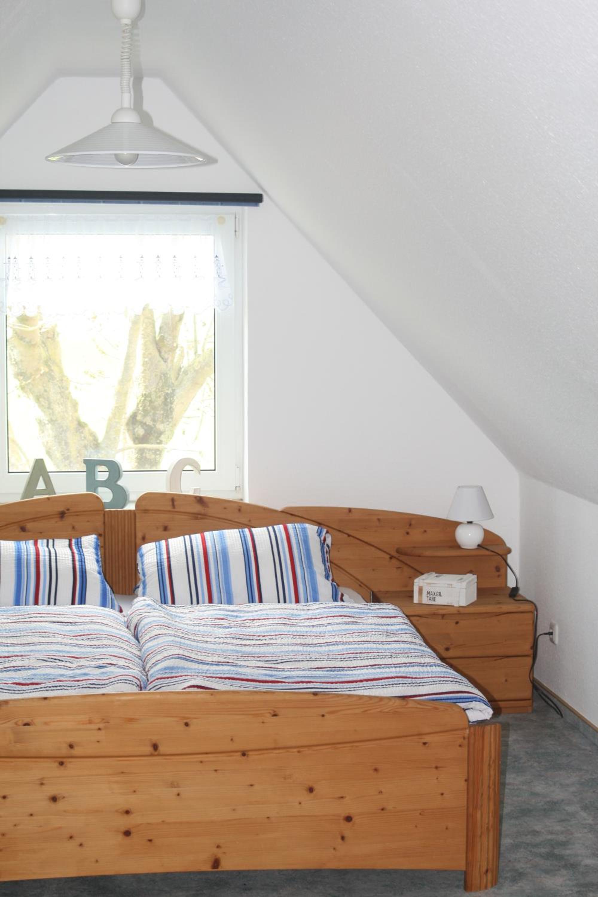 Three-Bedroom Apartment - Photo 15