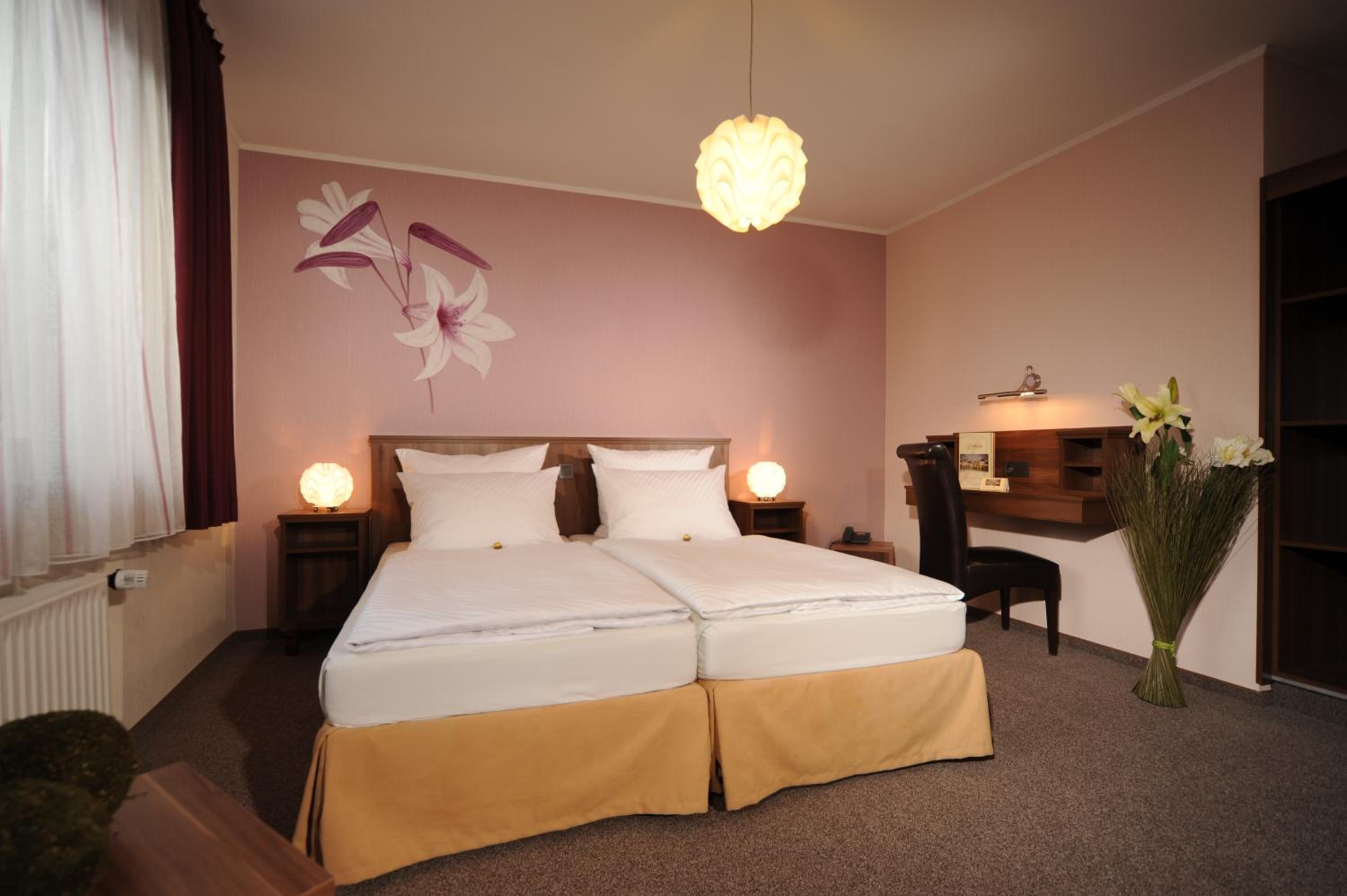 Double Room - Photo 2