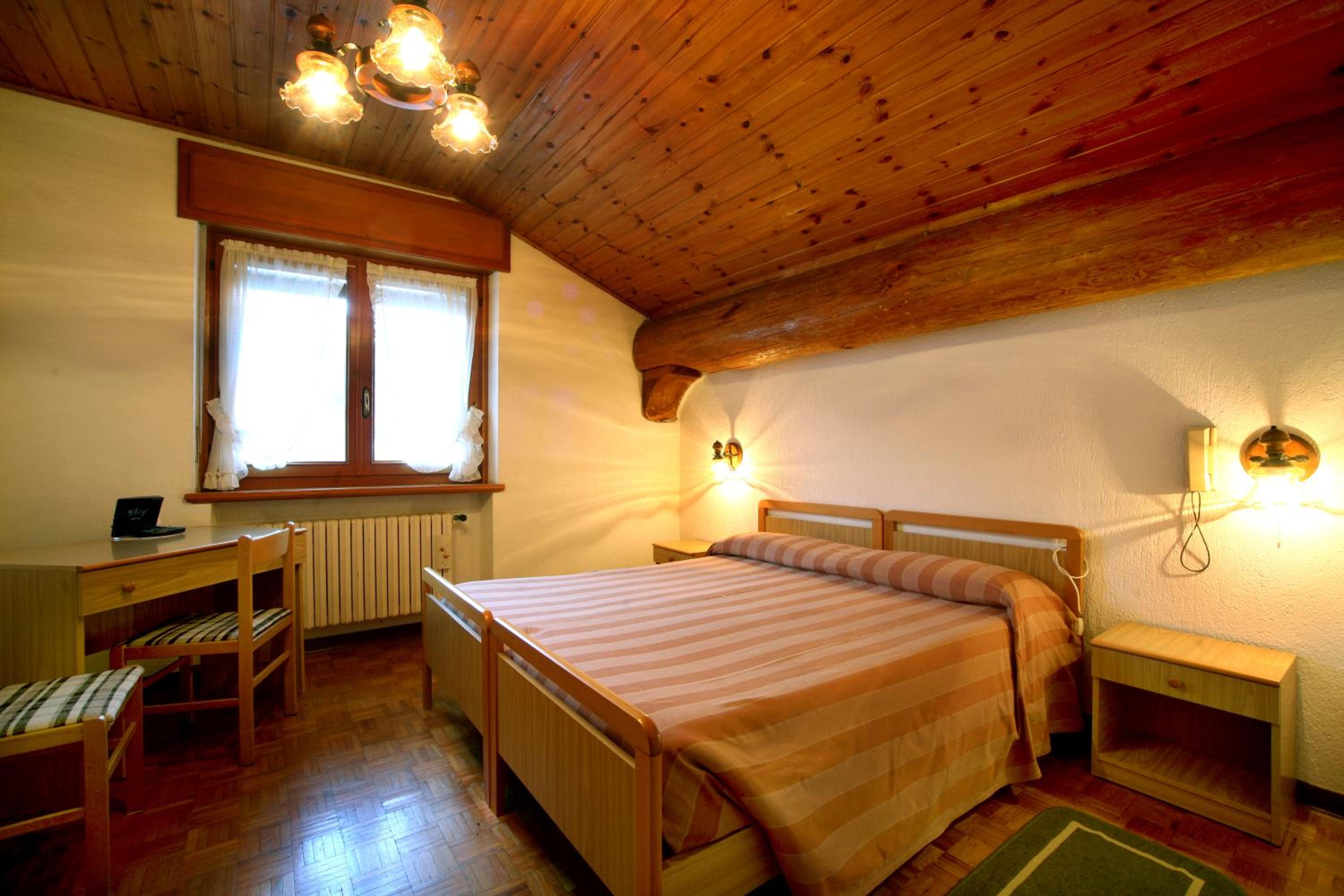 Double or Twin Room photo 1