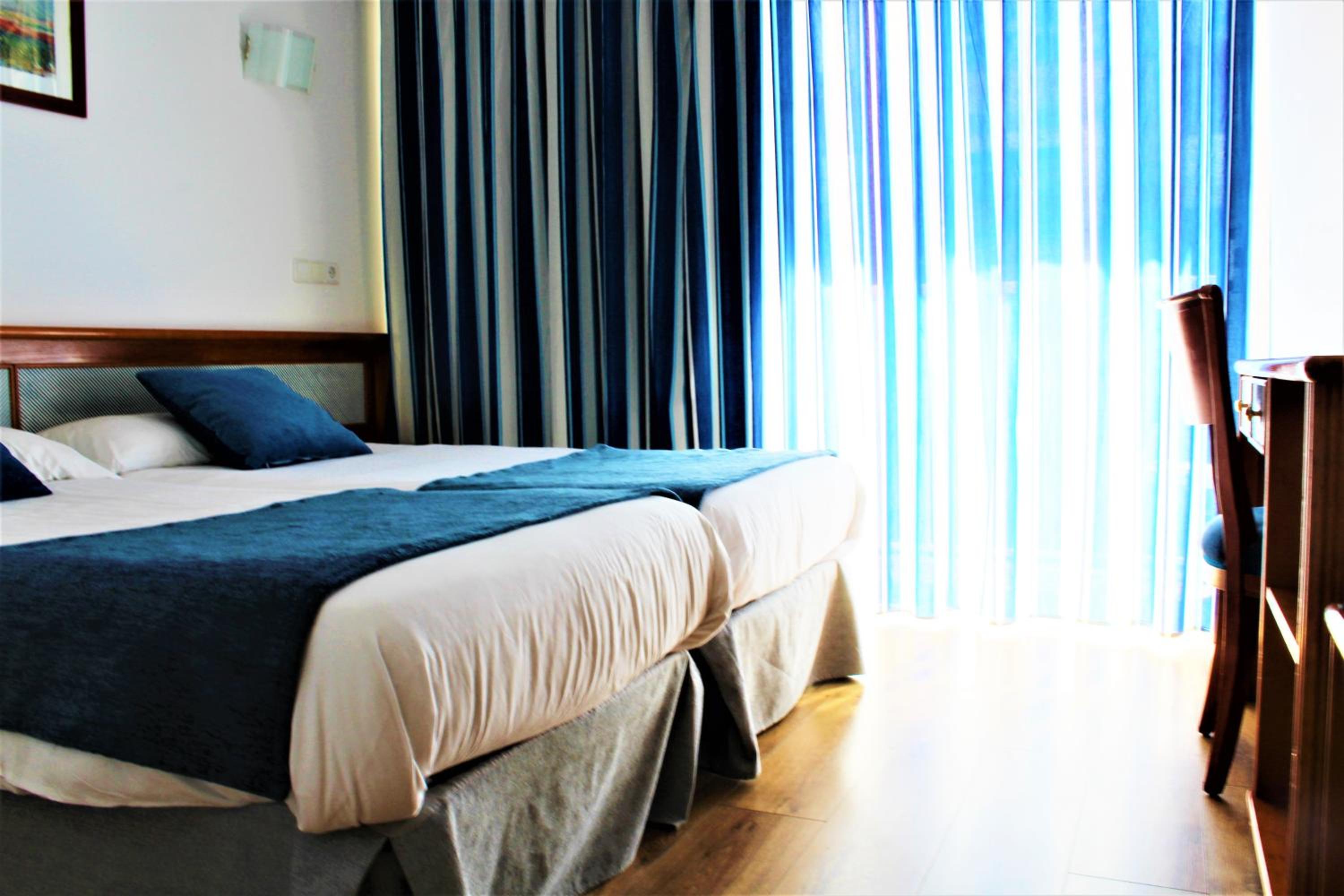 Habitación Doble Económica sin Balcón