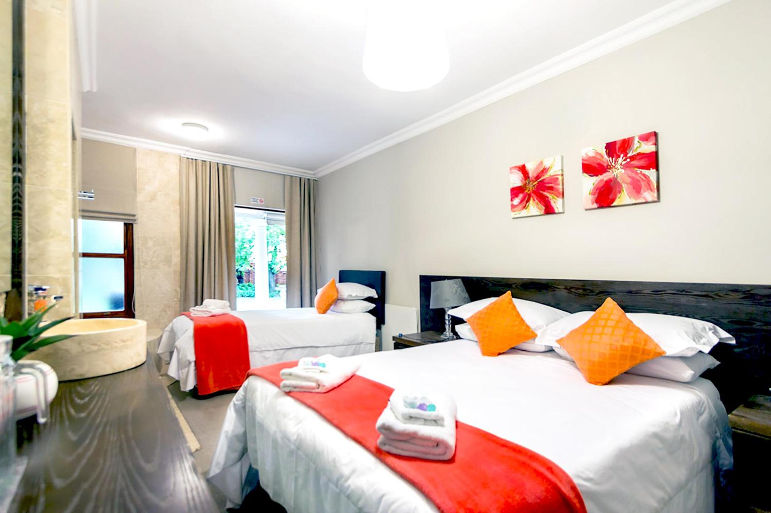 Luxury Family Triple Room photo 2