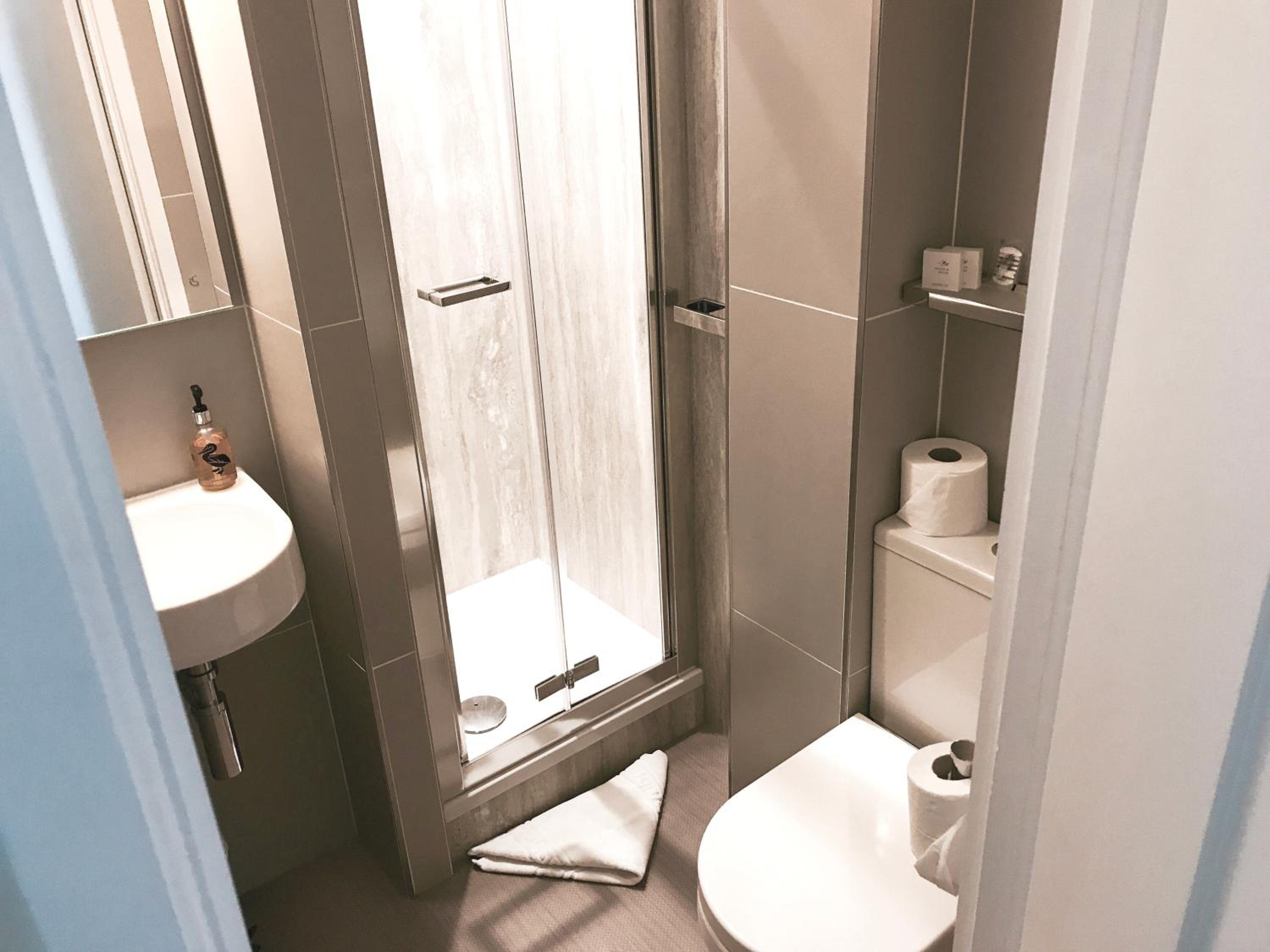 Budget Single Room photo 2