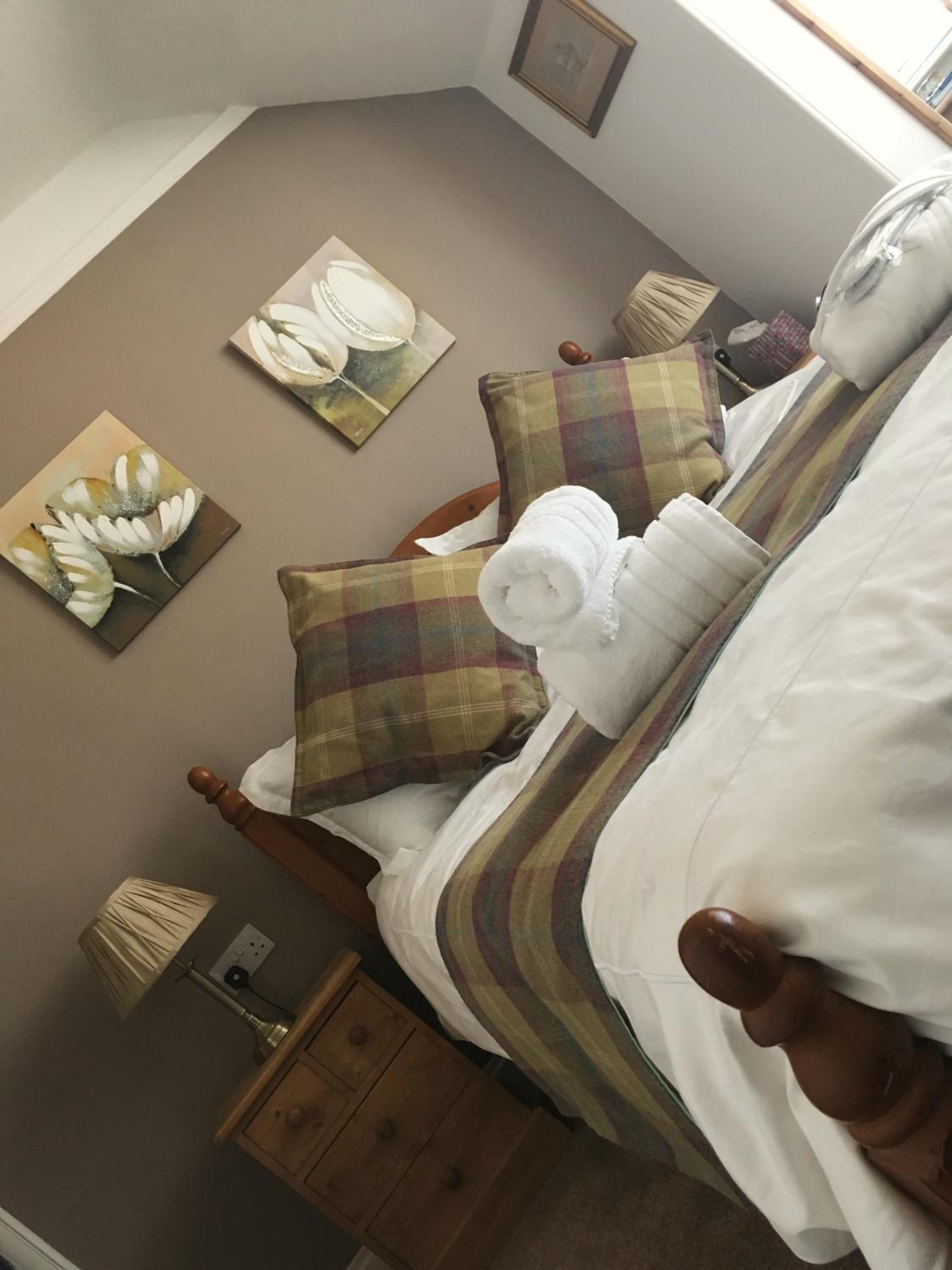 Ensuite Double Room - Photo 9