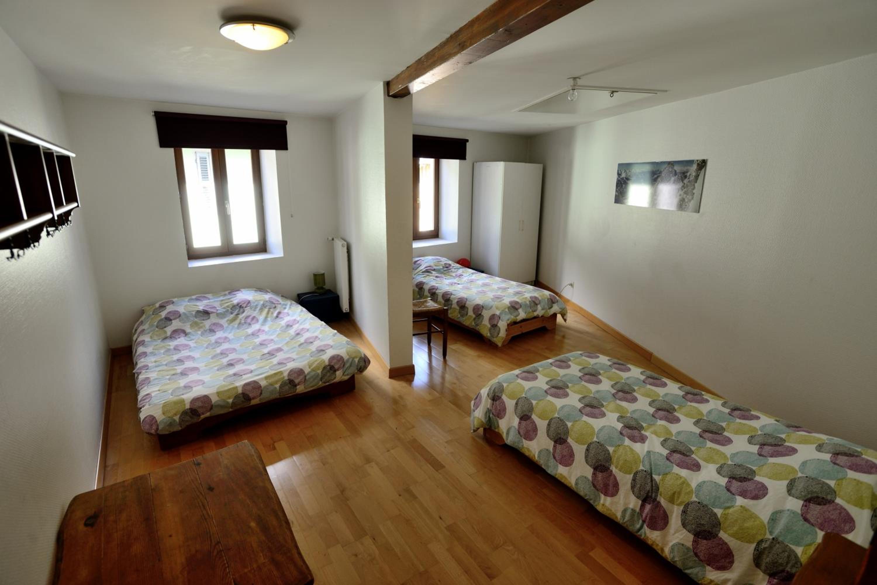 Quadruple Room with Shared Bathroom photo 2