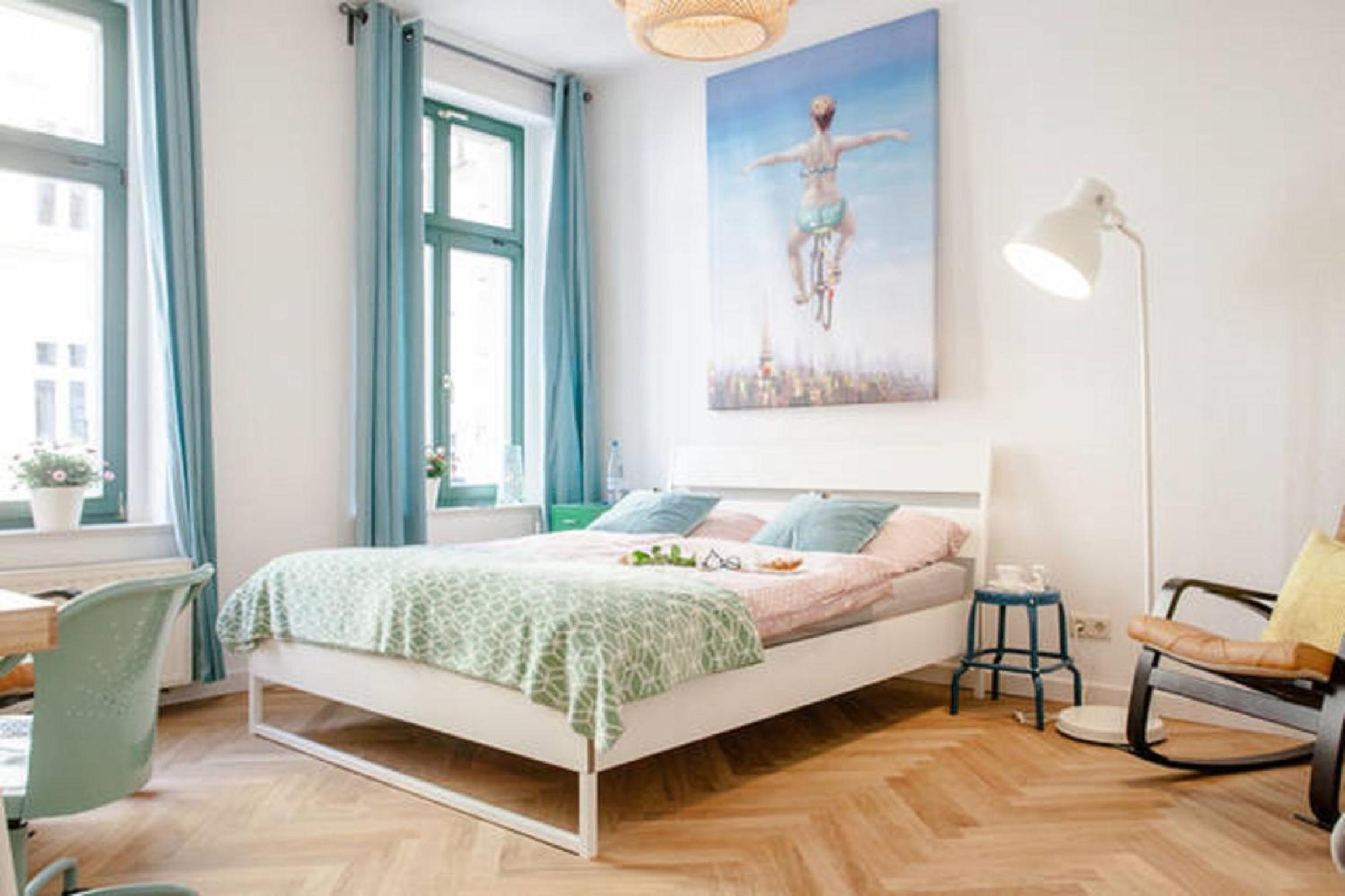 One-Bedroom Apartment - Photo 20
