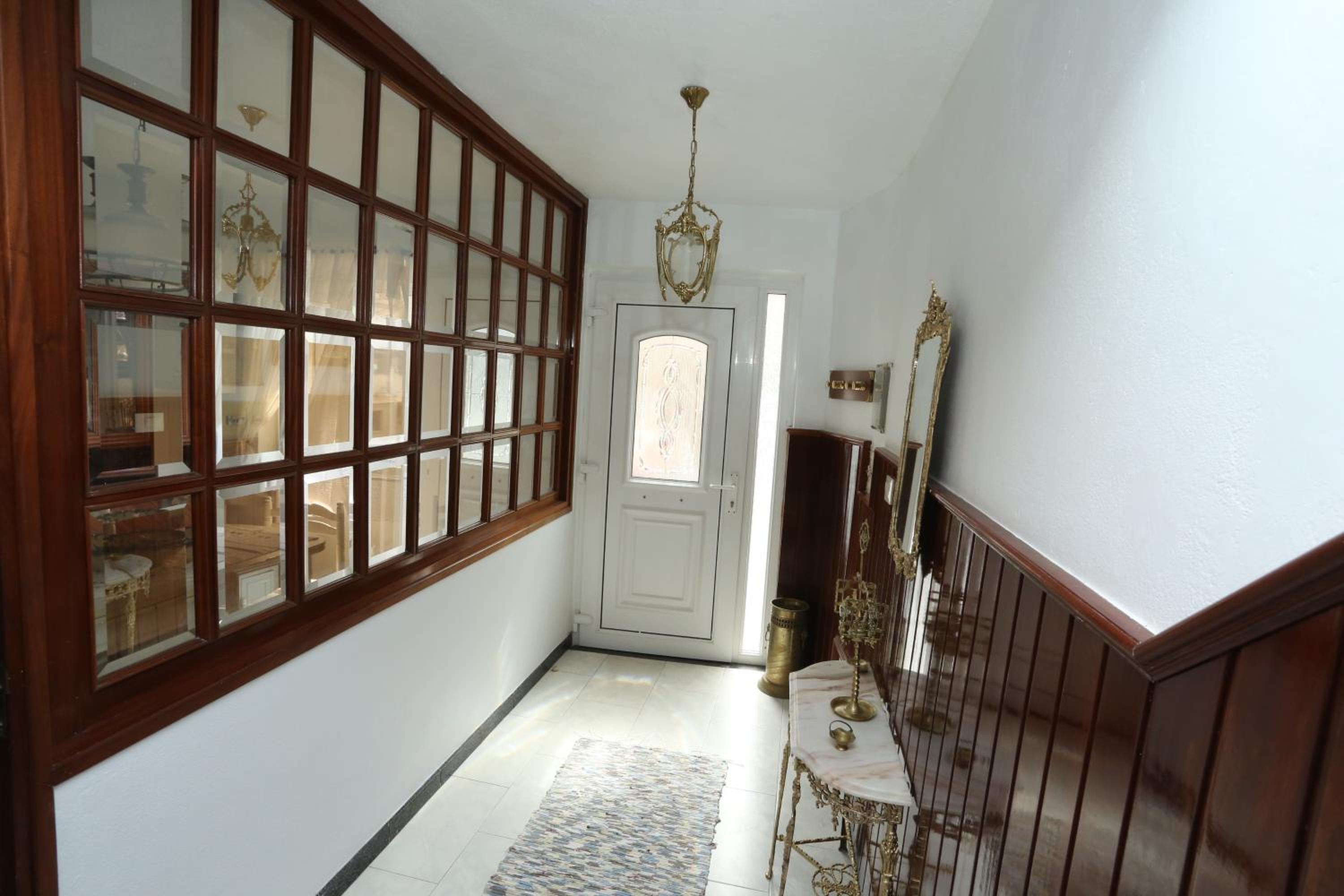 Three-Bedroom House - Photo 5