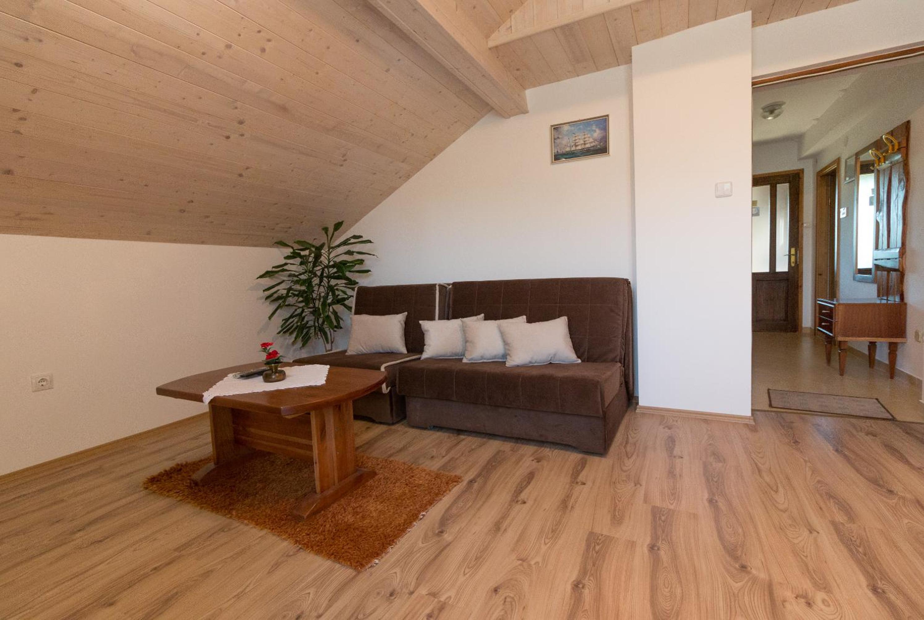 Apartment - Photo 7