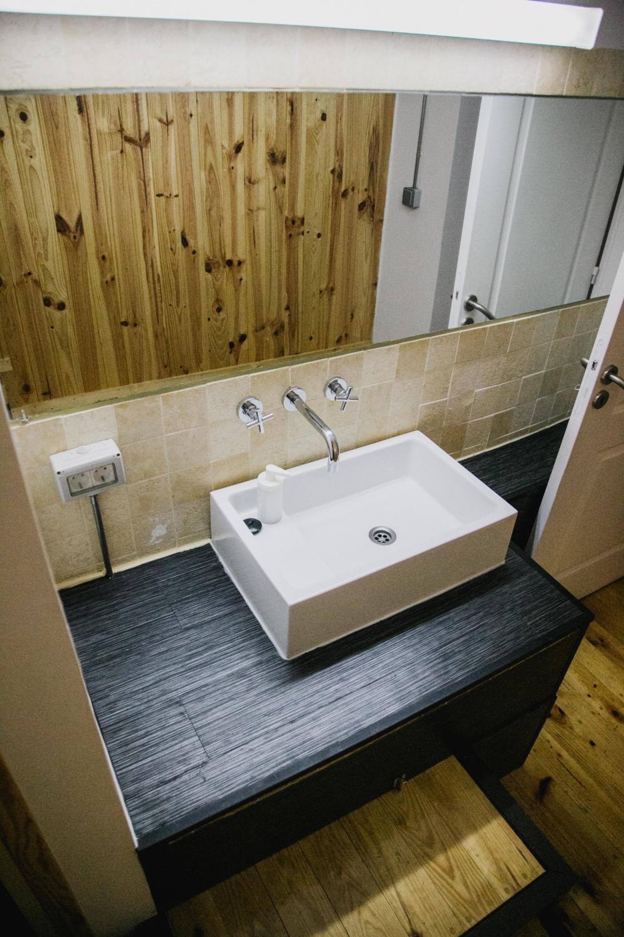 Double or Twin Room with Private External Bathroom photo 2