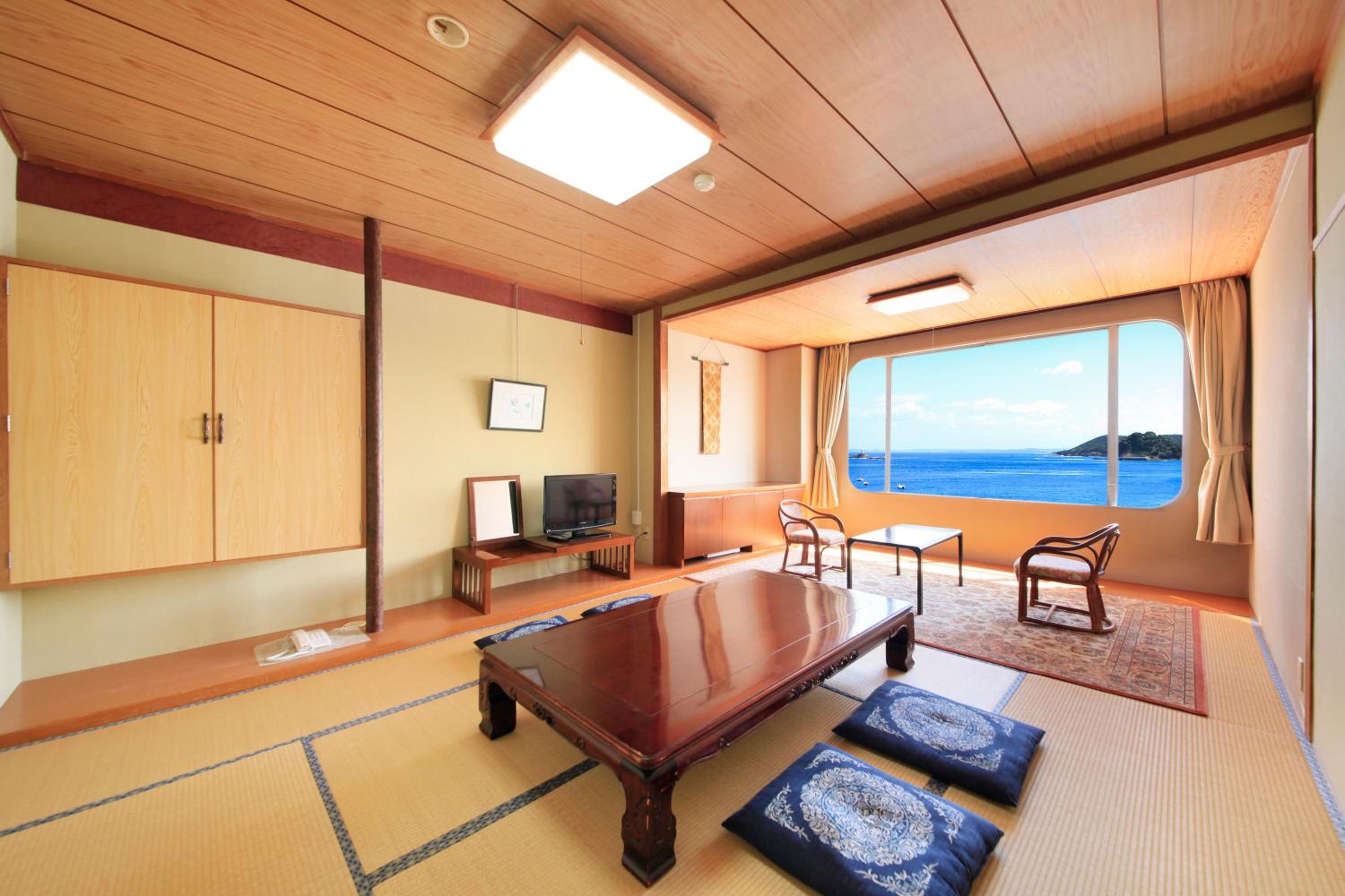 Standard Japanese-Style Room - Photo 1