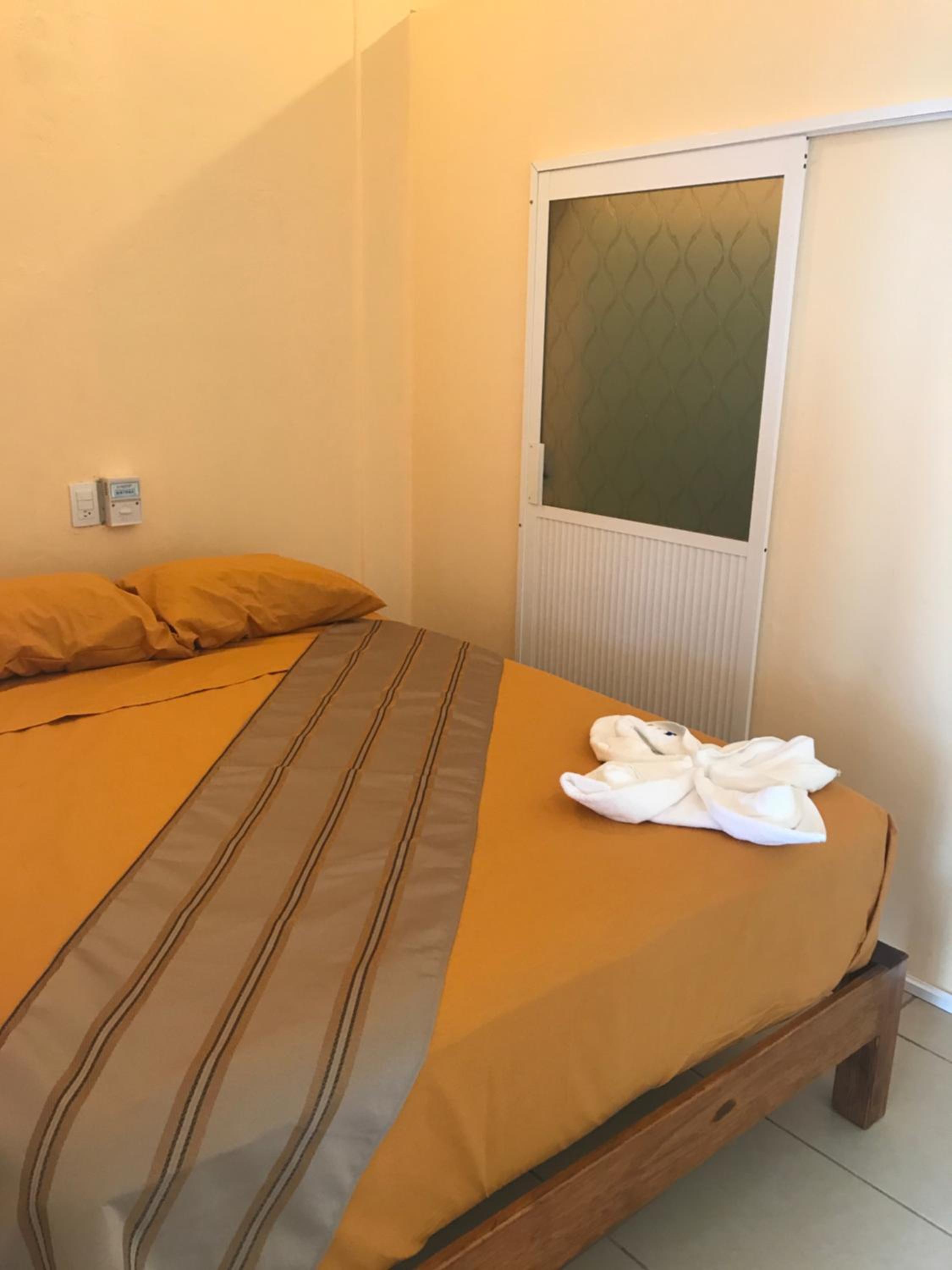 Standard Triple Room with Sea View photo 1