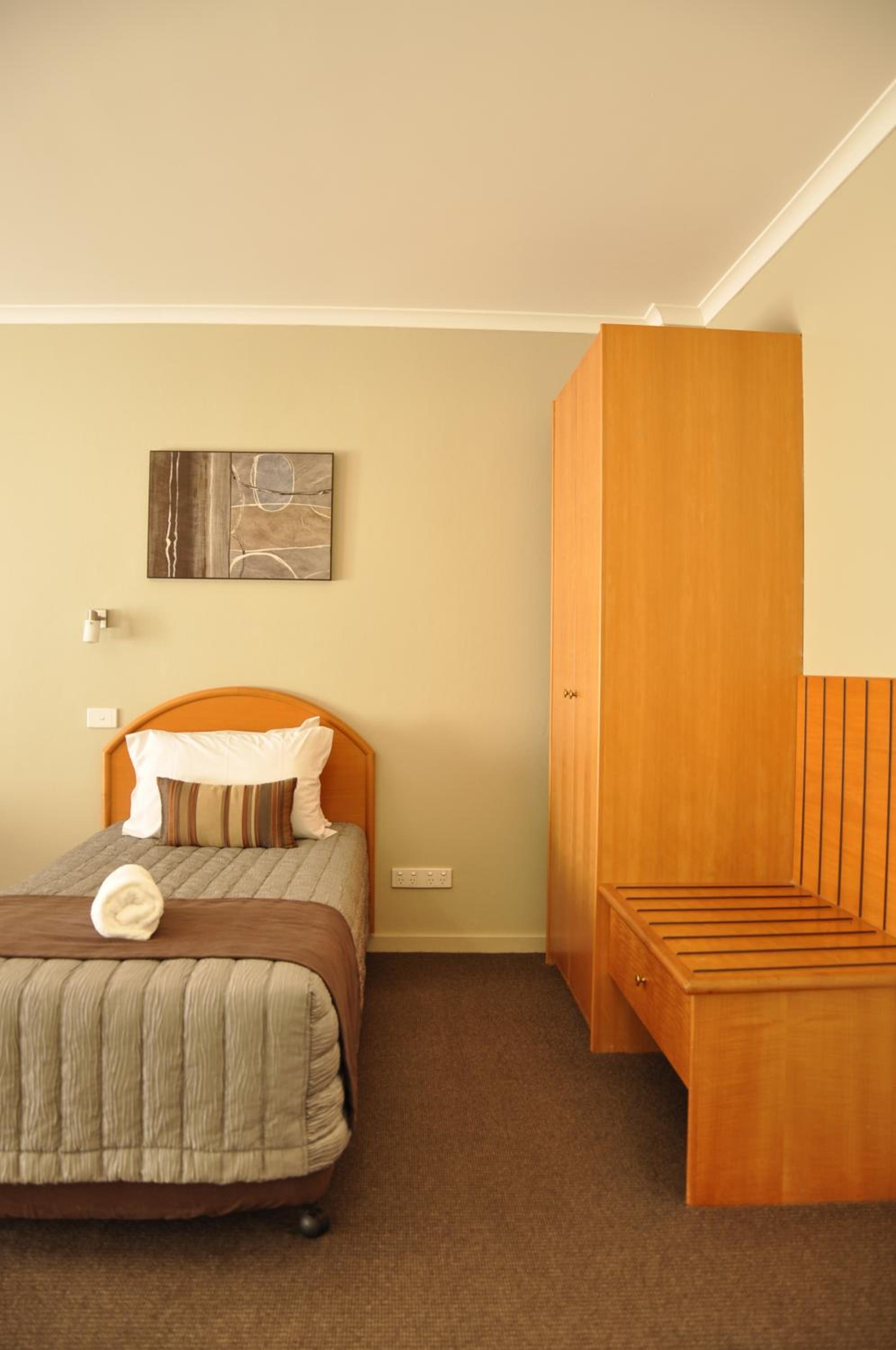 Triple Room - Disability Access photo 3