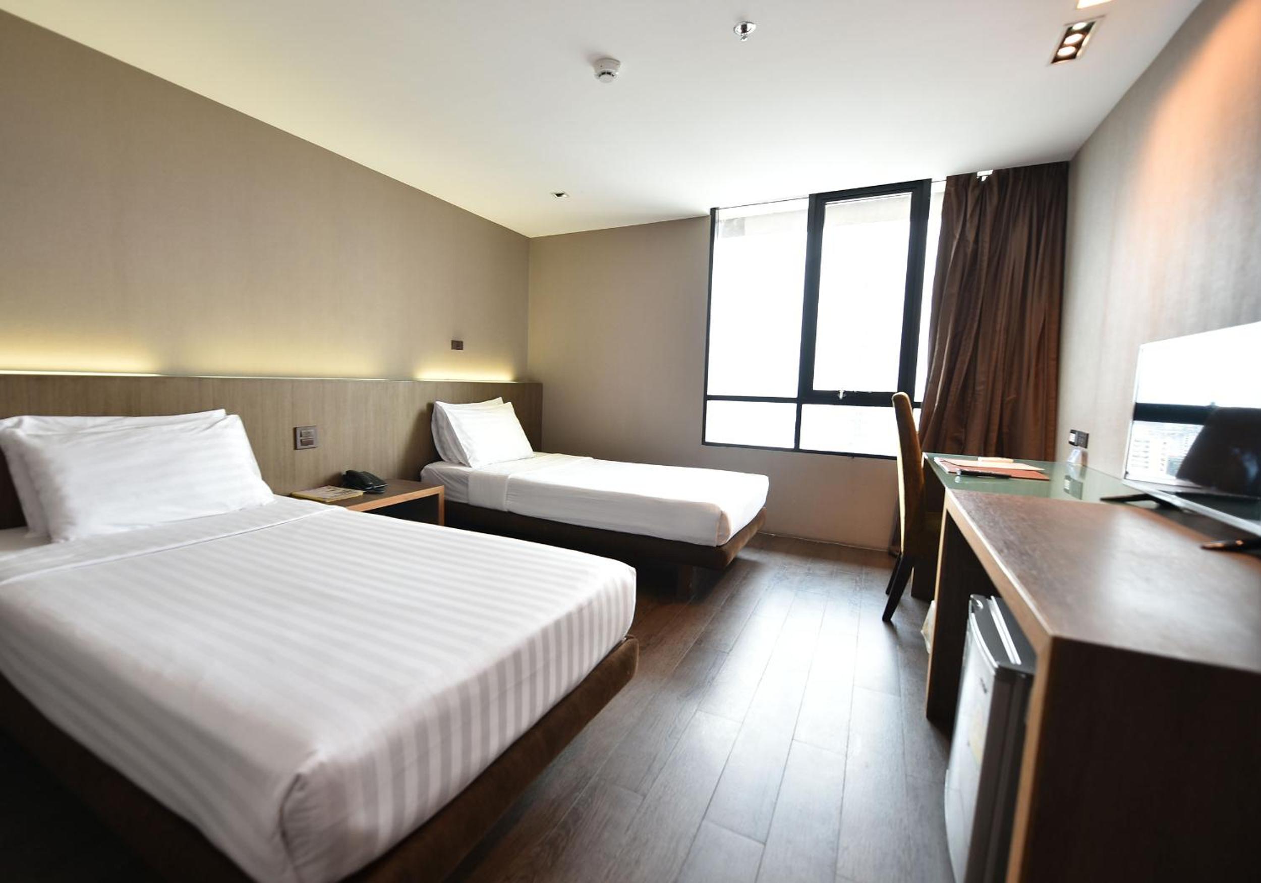 Deluxe Twin Room photo 1