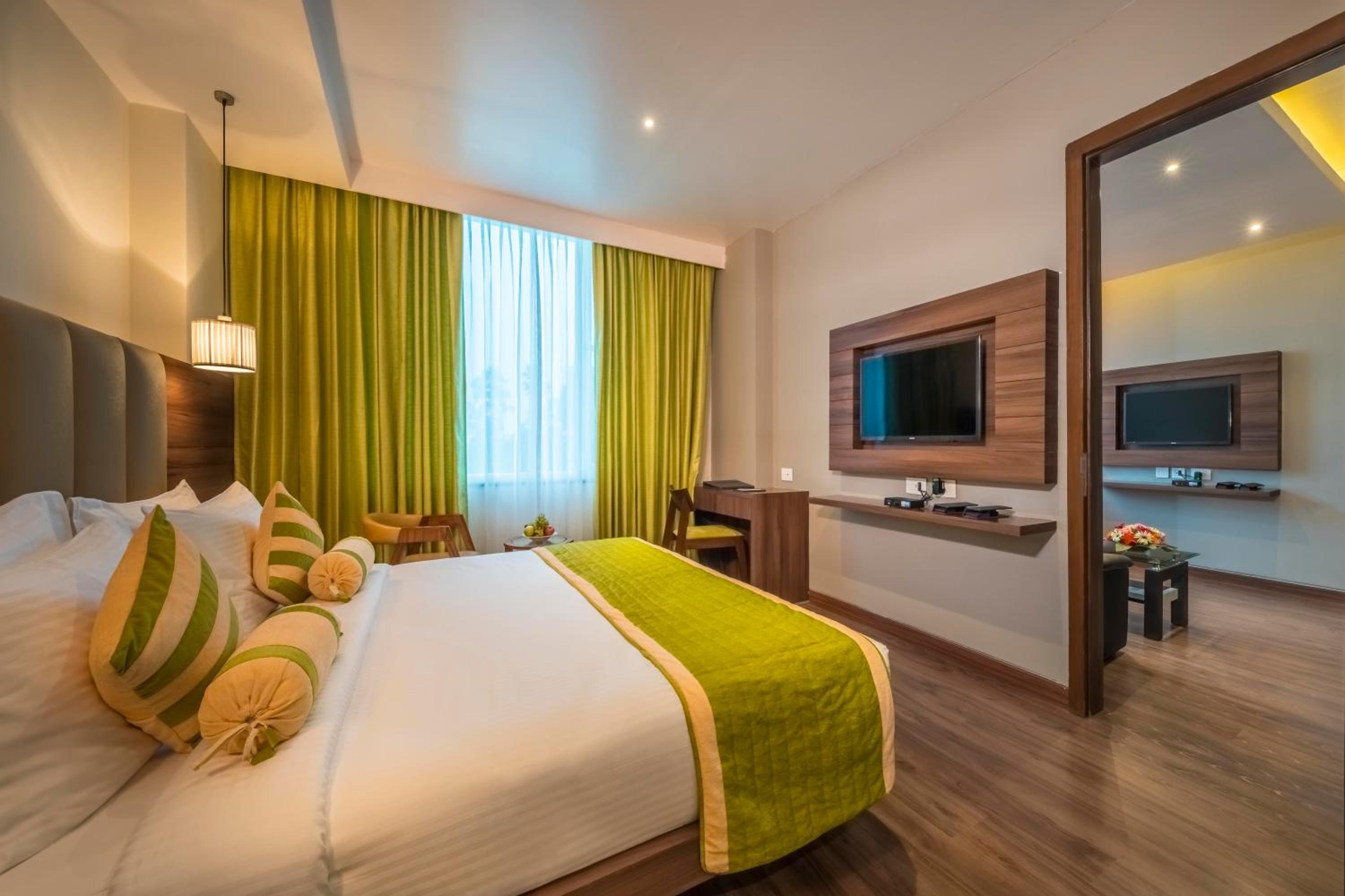 Large Twin Room photo 1