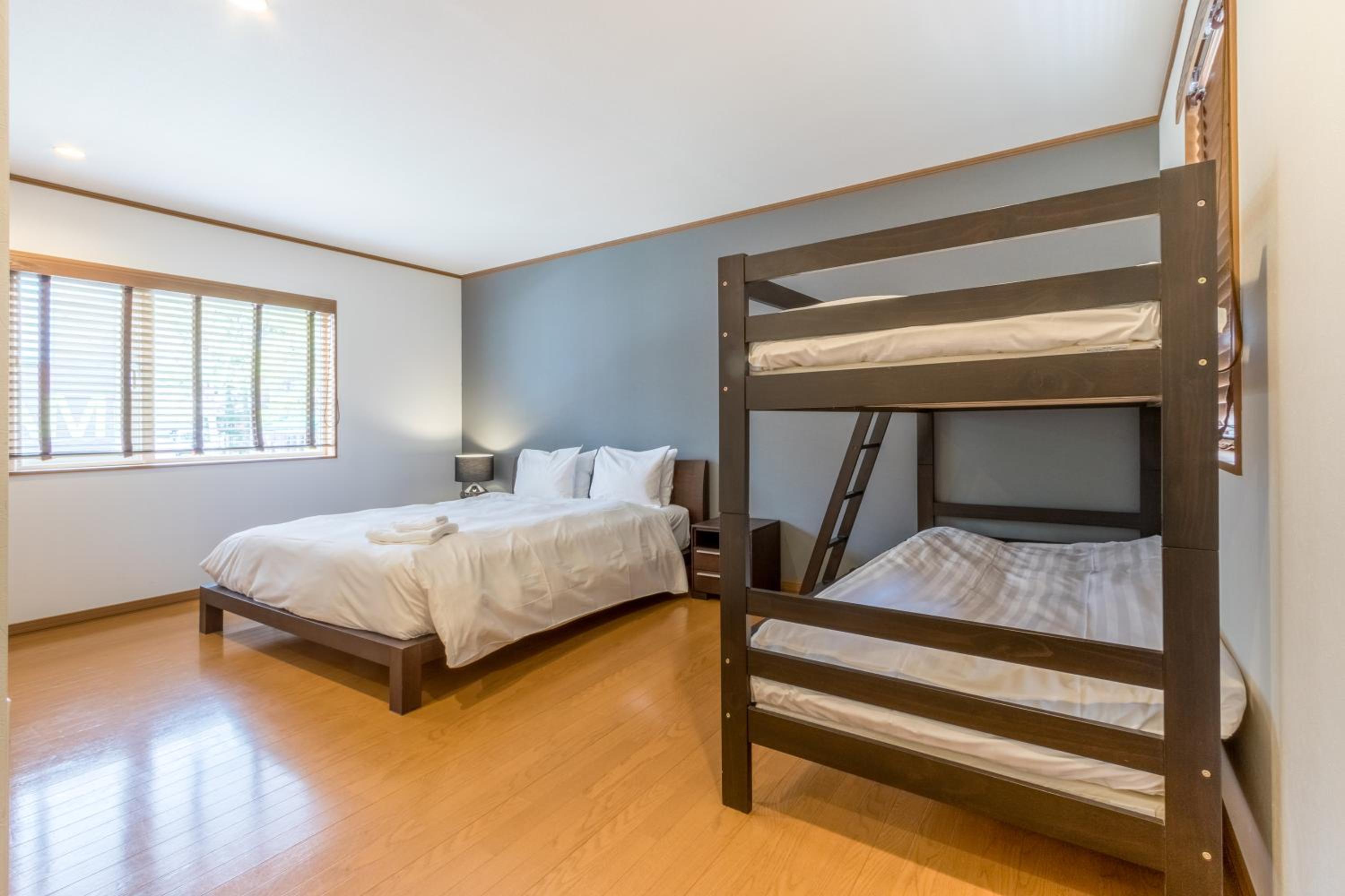 One-Bedroom Apartment  photo 2