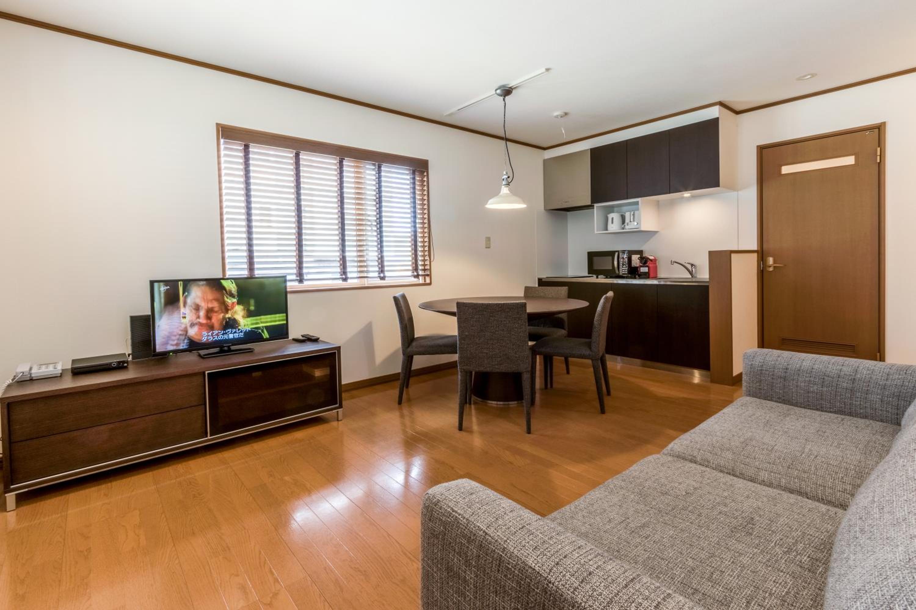 One-Bedroom Apartment  photo 1
