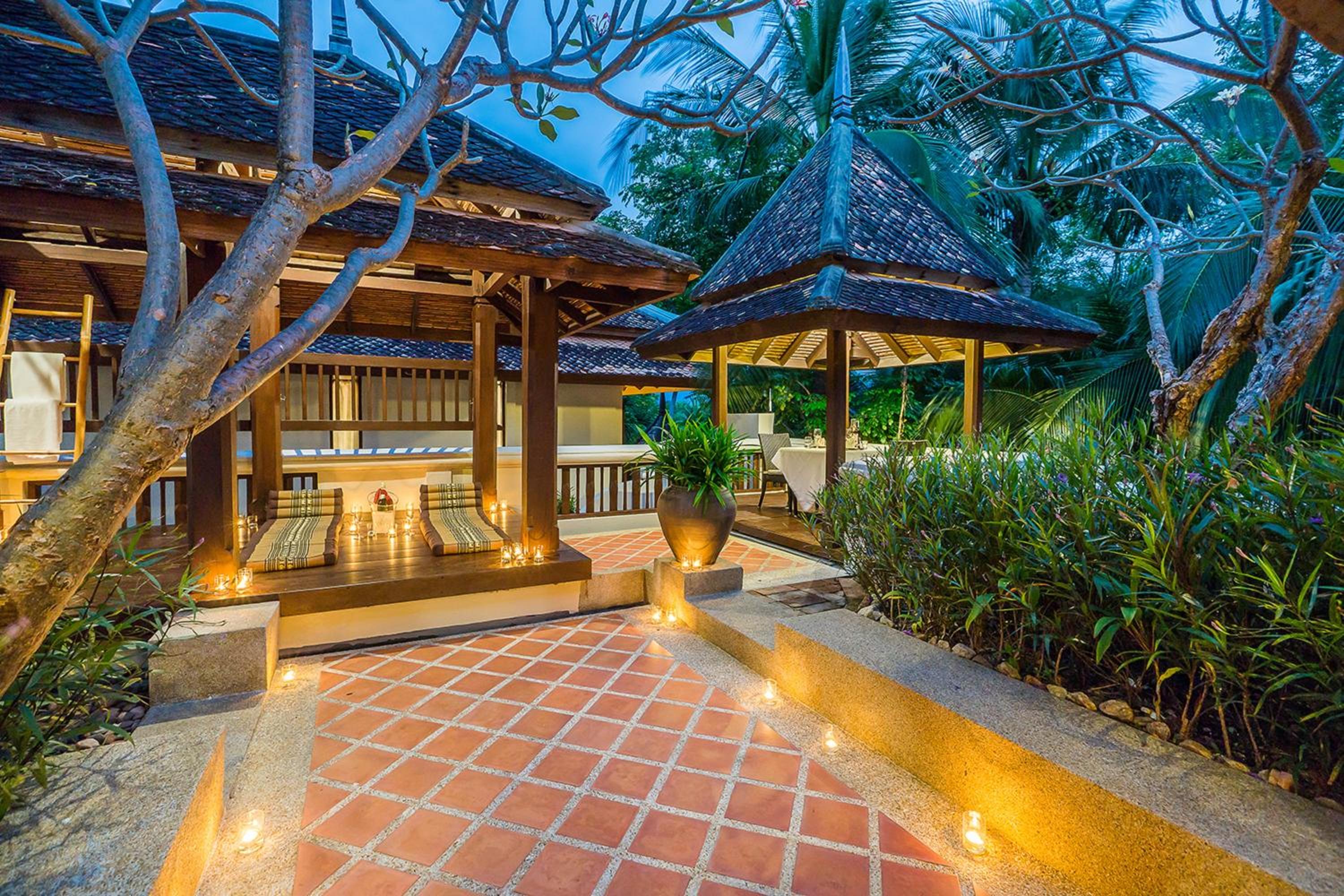 Royal Suite with Garden View - Photo 4