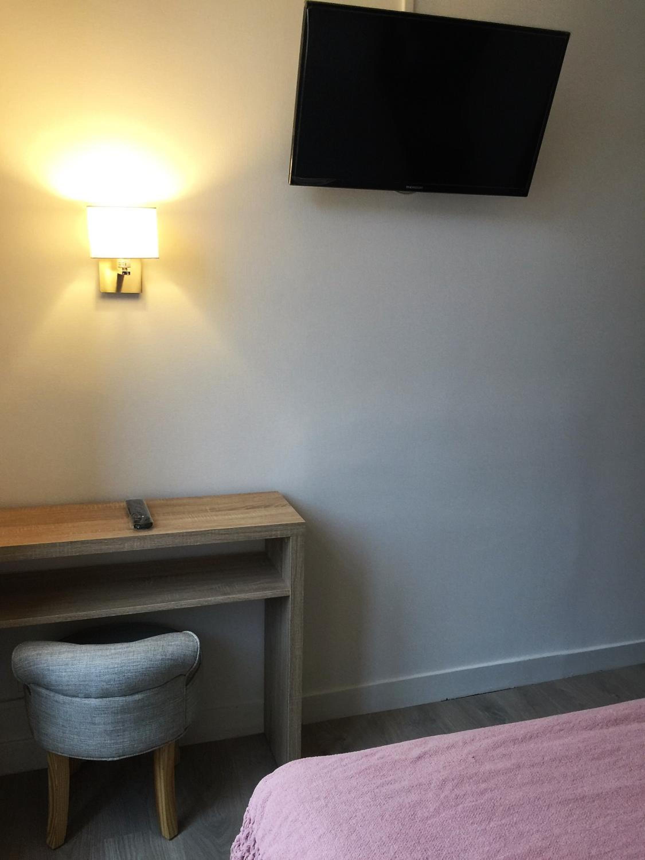 Small Double Room - Photo 15