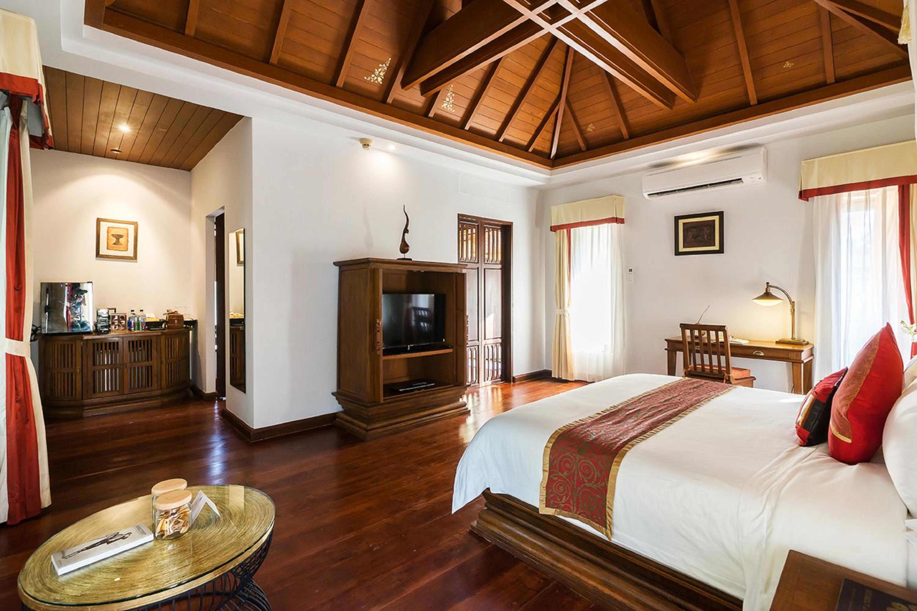 Royal Suite with Sea View - Photo 1