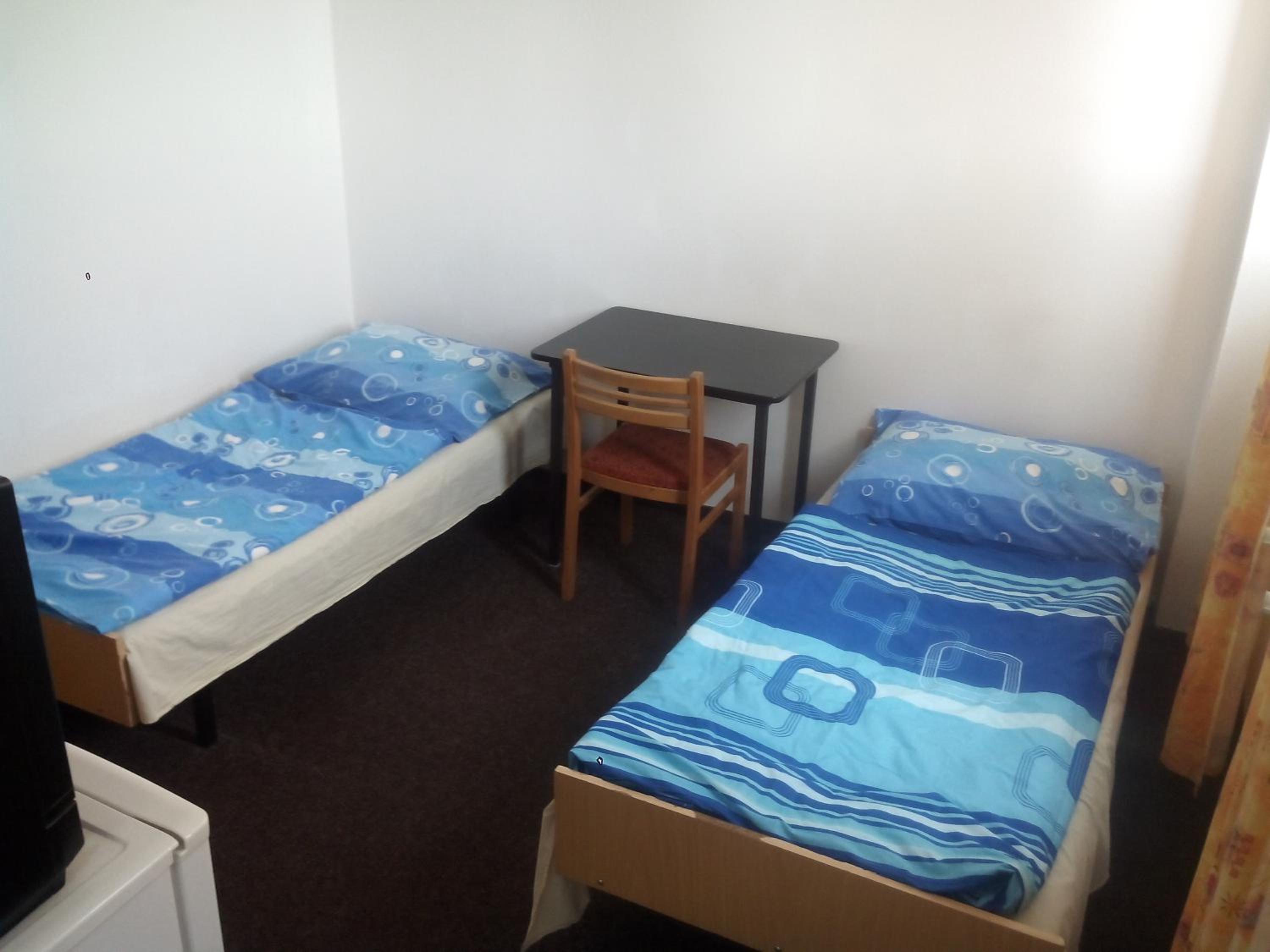 Standard Twin Room with Shared Bathroom photo 1