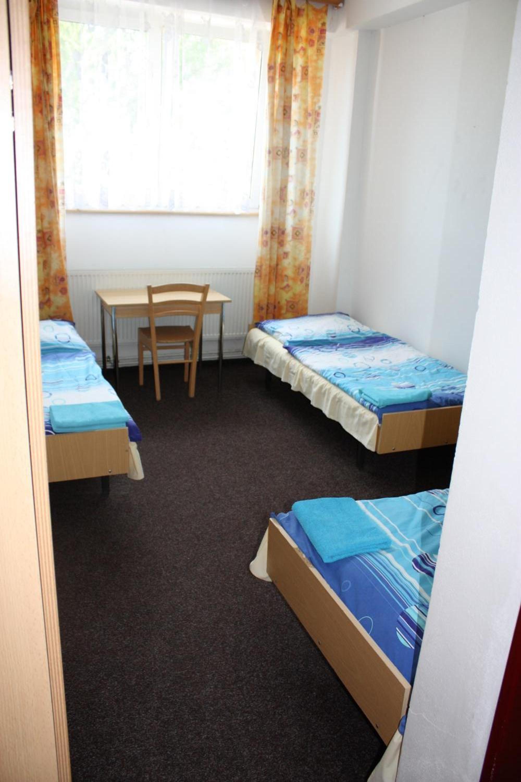 Triple Room with Private Bathroom photo 1