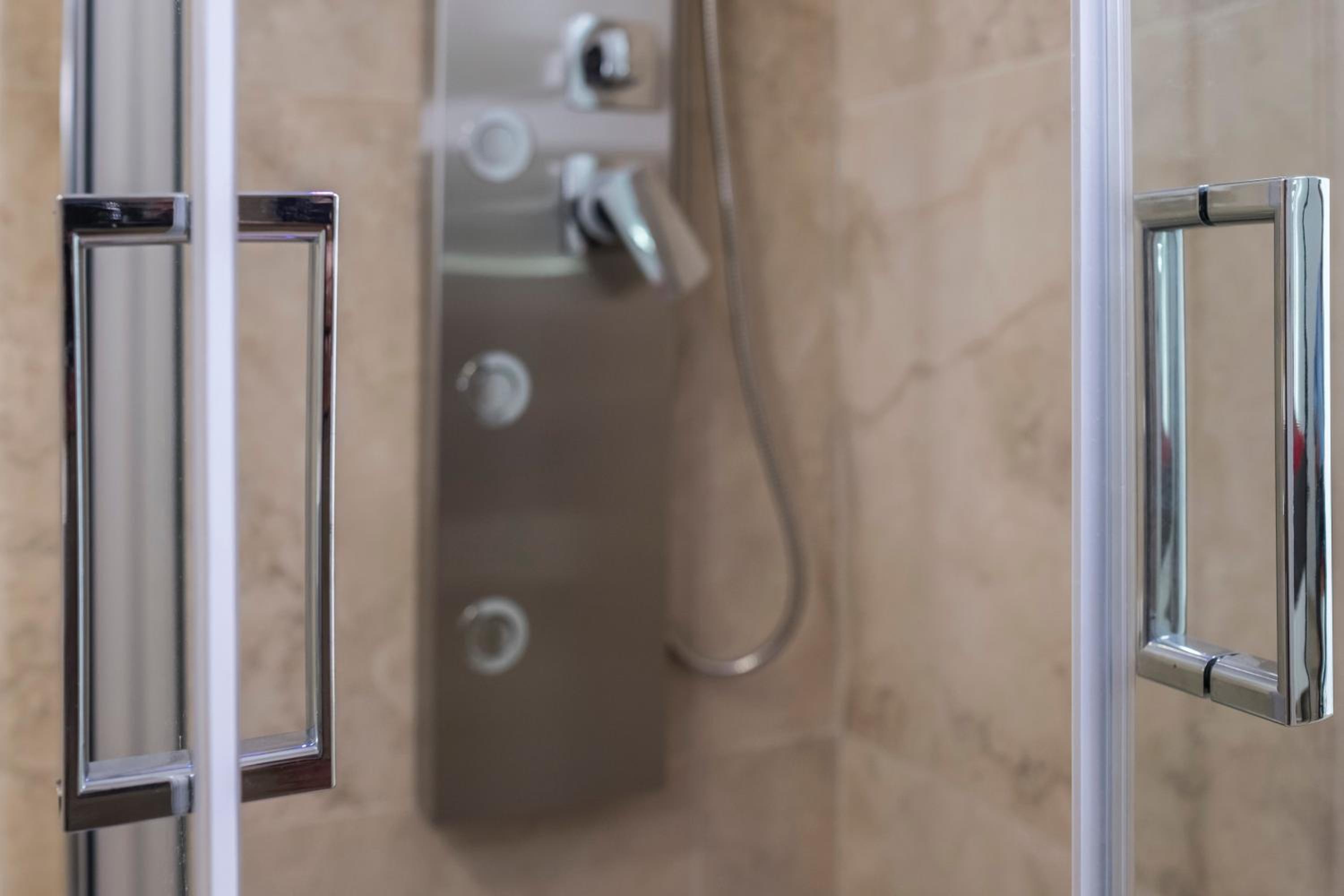 Superior Double or Twin Room - Photo 6
