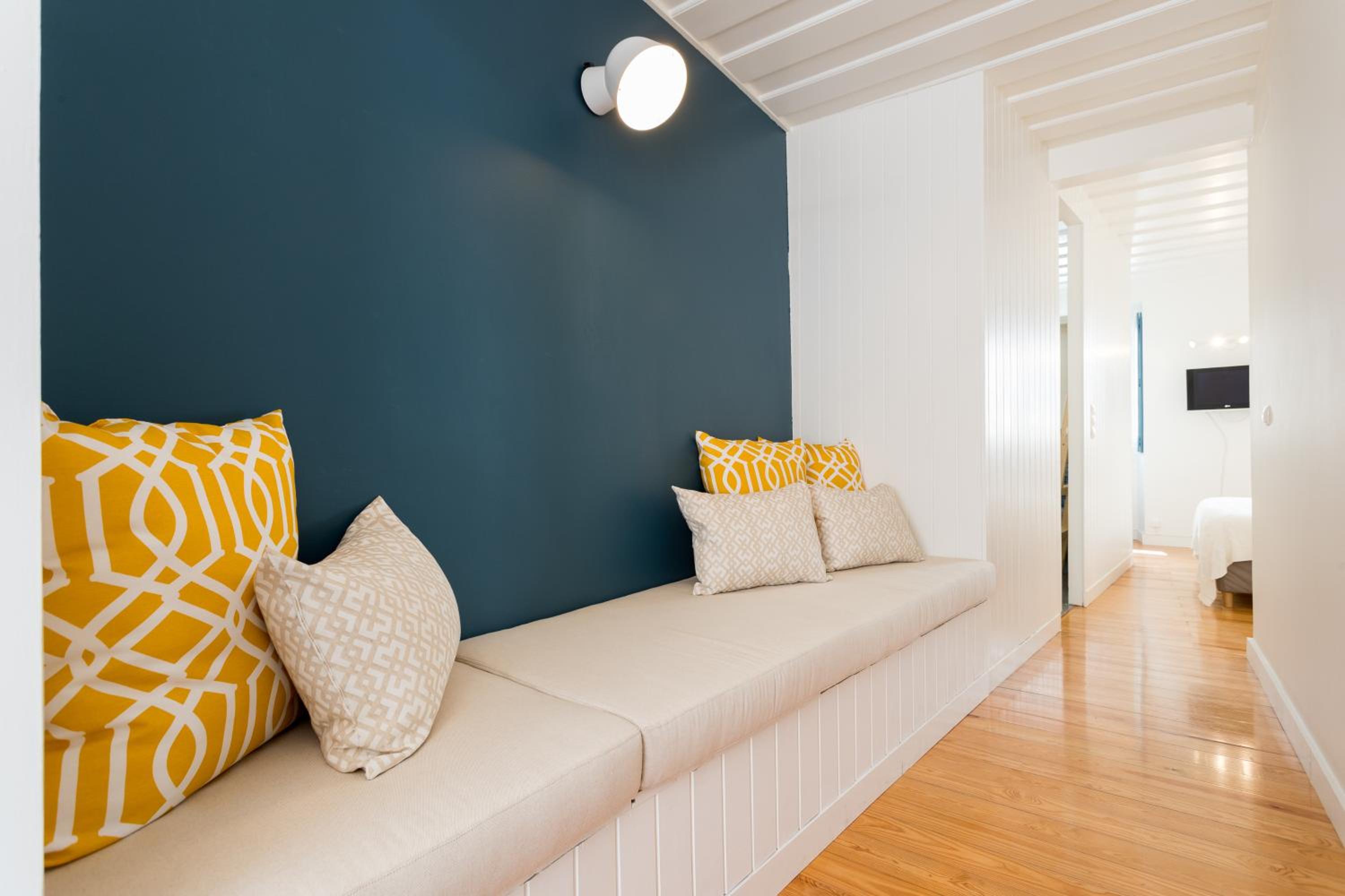 One-Bedroom Apartment - Photo 13