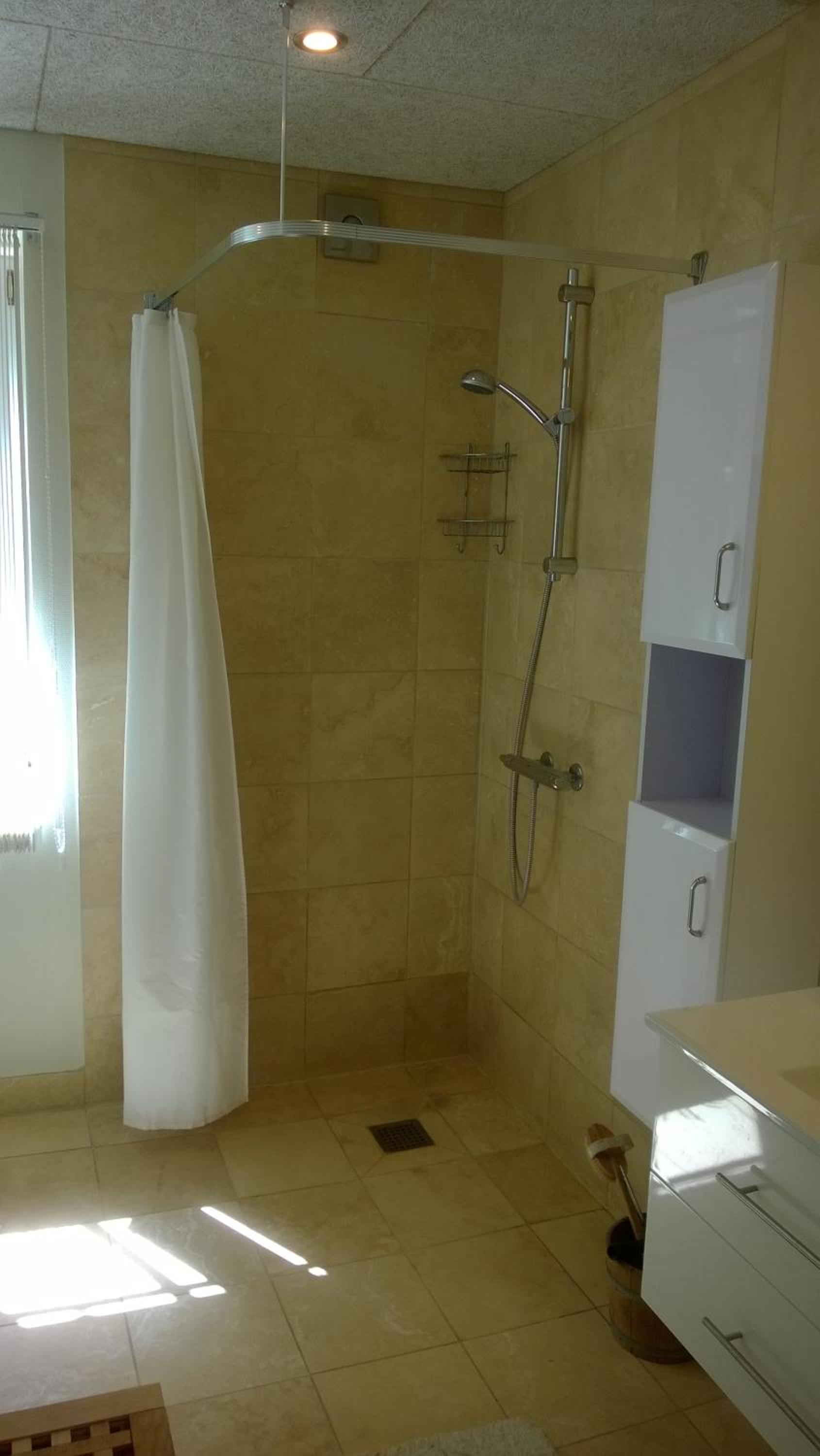 Double or Twin Room with Shared Bathroom photo 2