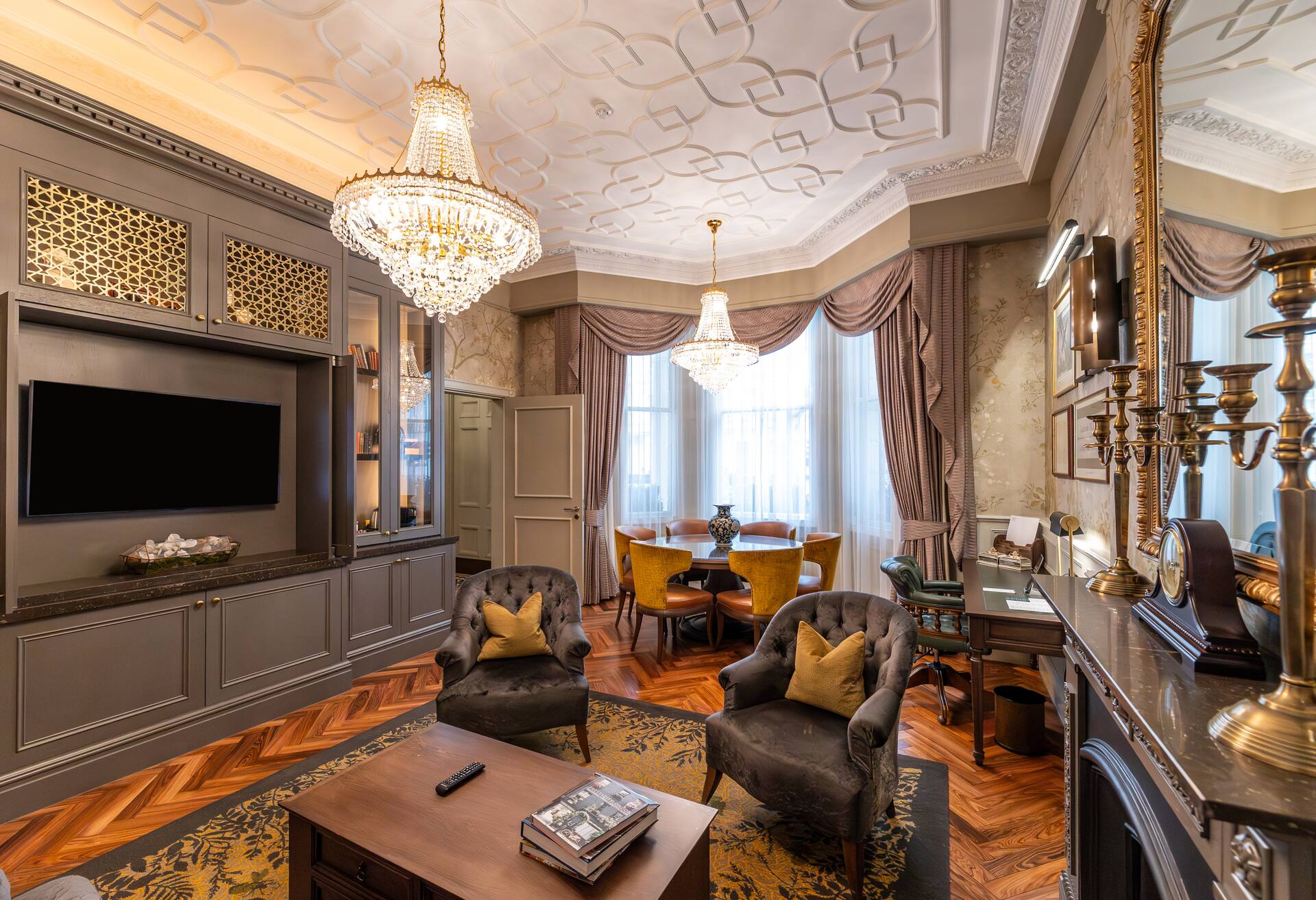 The Queens Gate Suite photo 1