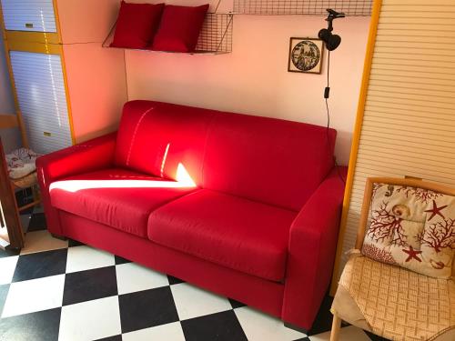 Studio Apartment photo 1