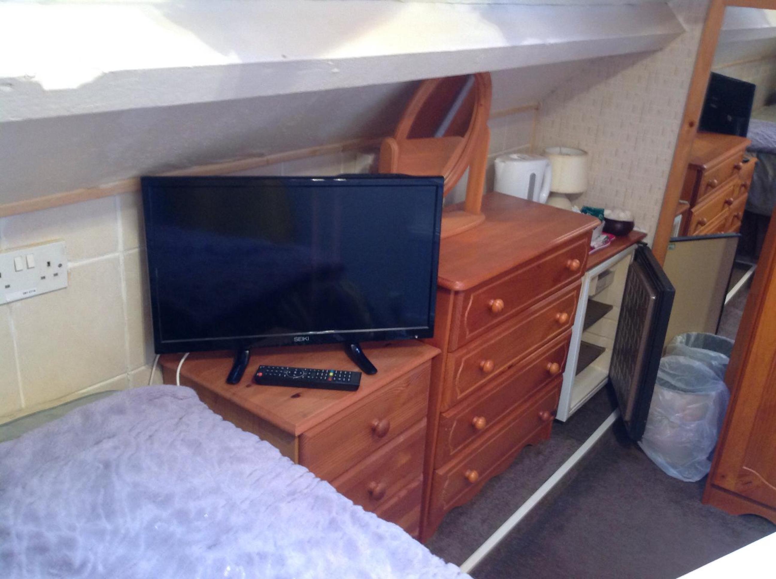 Single Room - First Floor photo 3