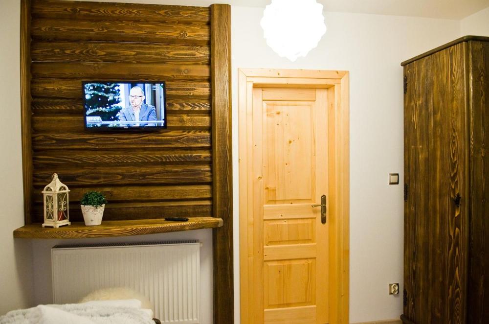 Double Room with Private Bathroom - Photo 3