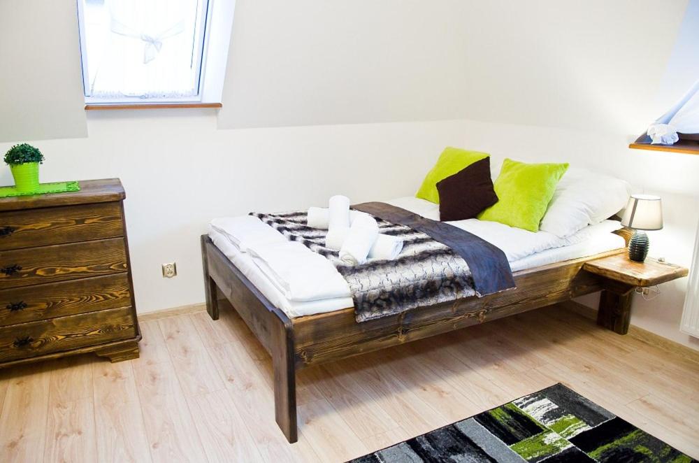 Triple Room with Private Bathroom - Photo 1