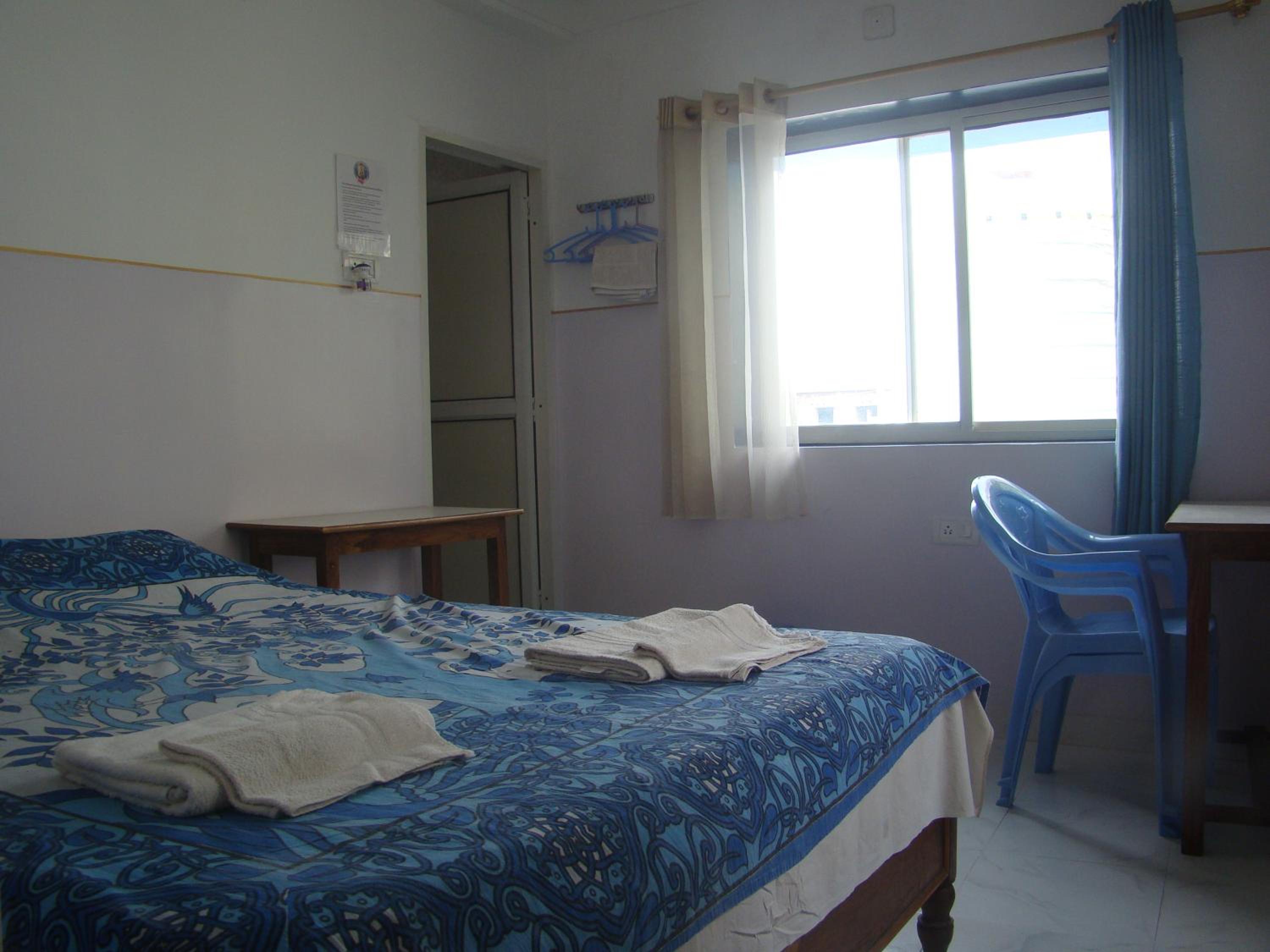 Budget Double Room photo 3