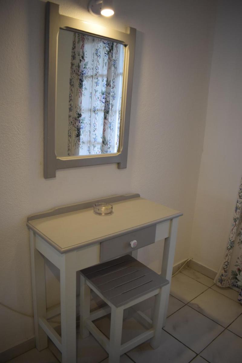 Studio (2 Adults) photo 3