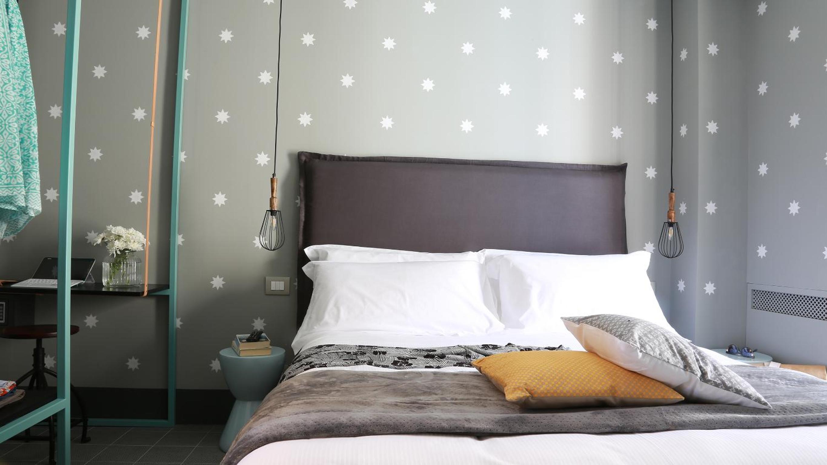 Deluxe Queen Room photo 2
