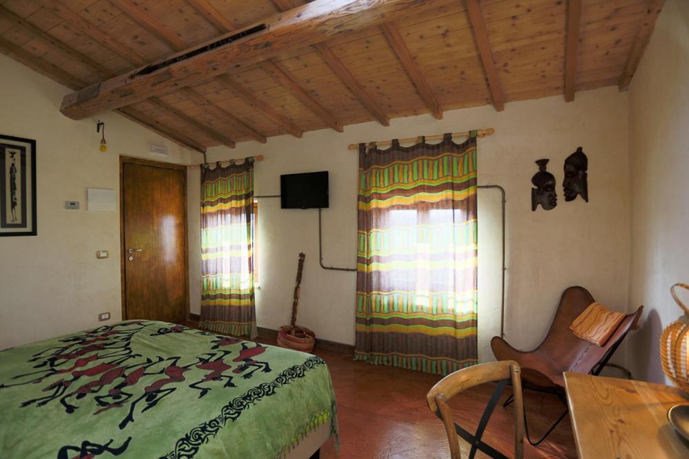 Deluxe Junior Suite - Photo 39