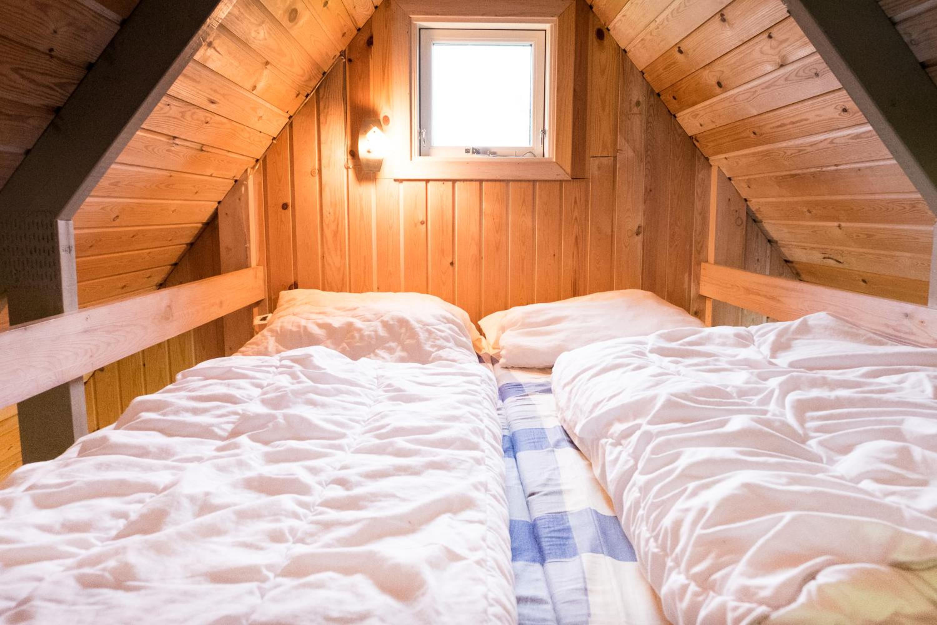 Cottage with Shared Bathroom
