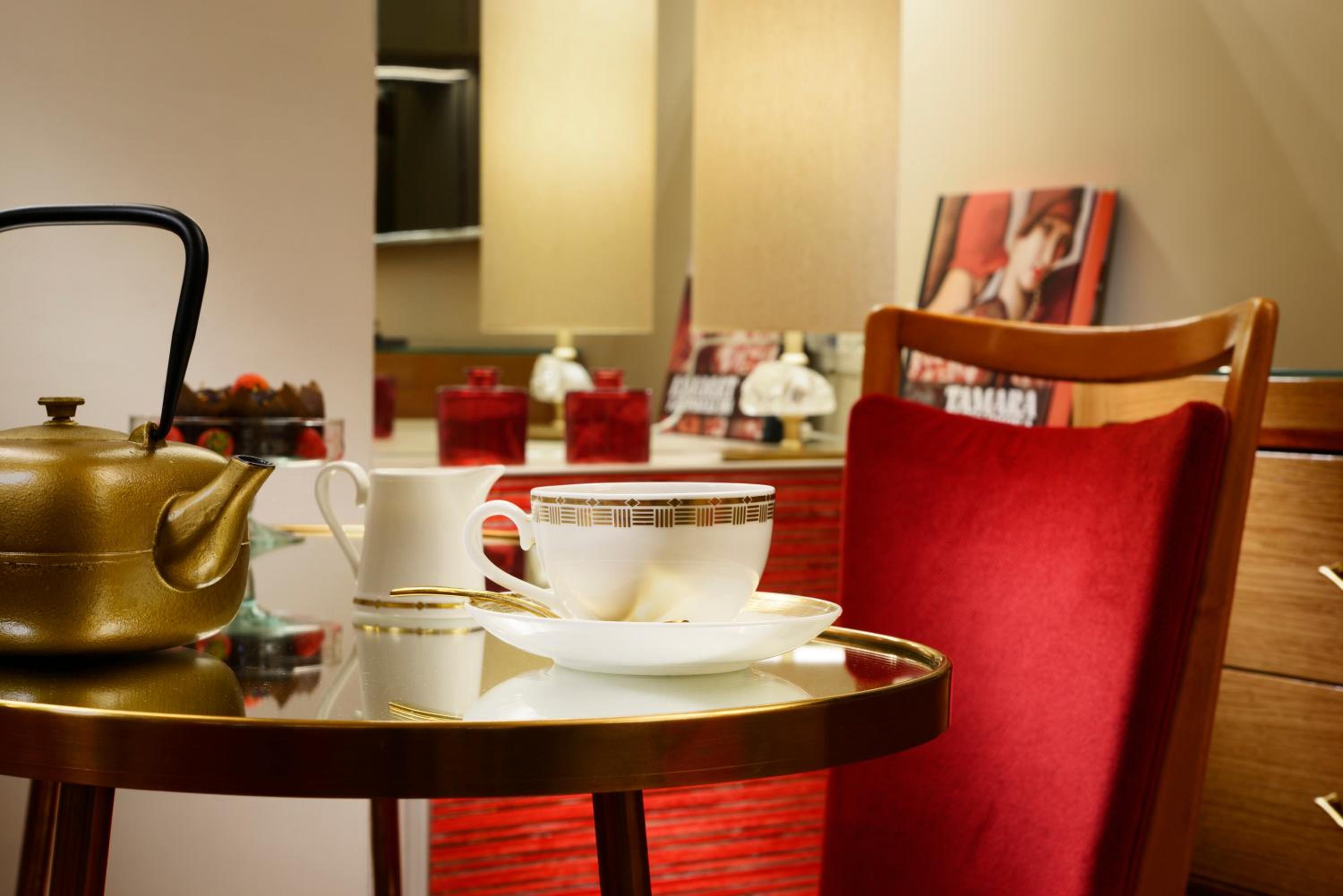 Deluxe Junior Suite