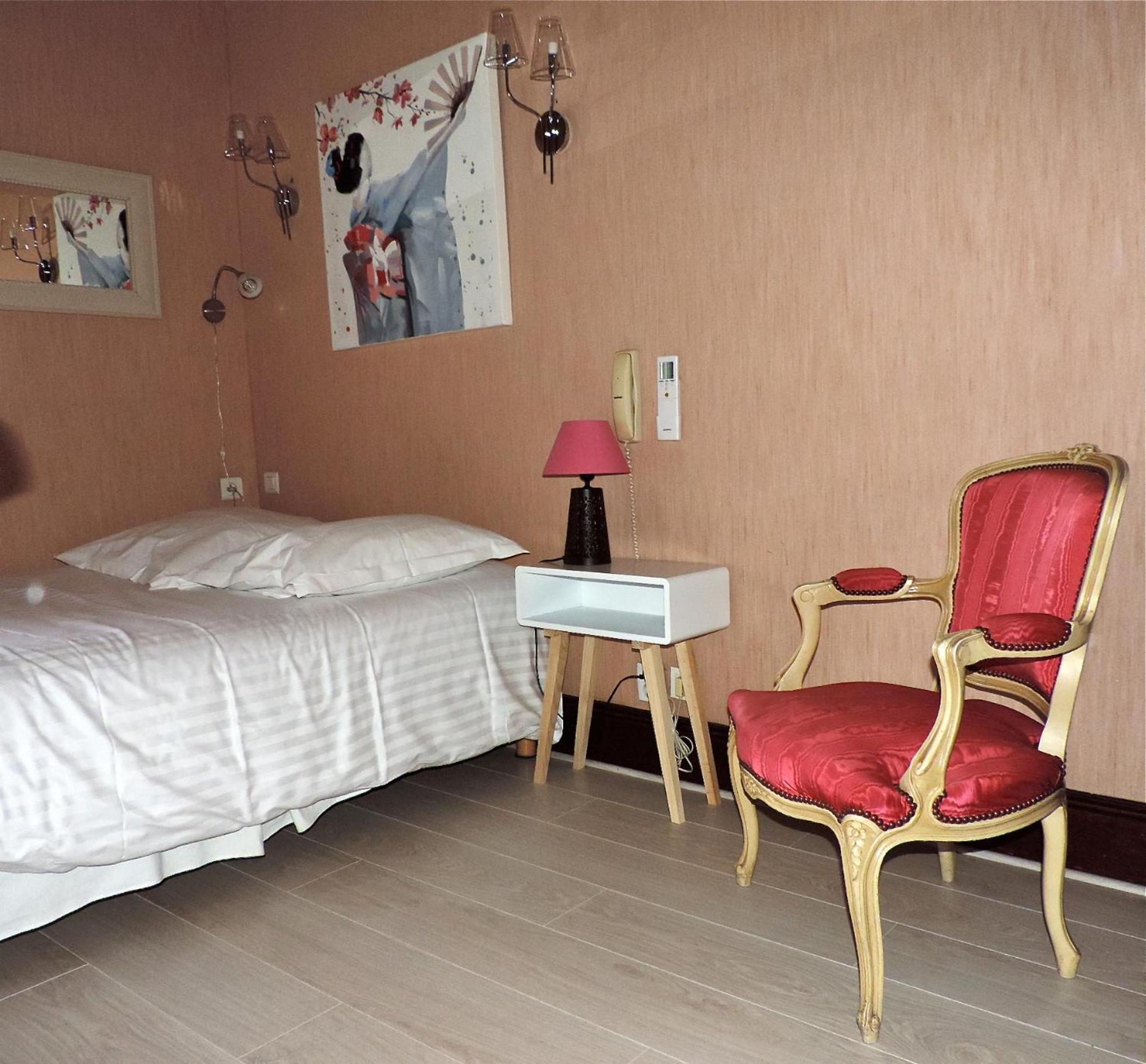Single Room photo 1