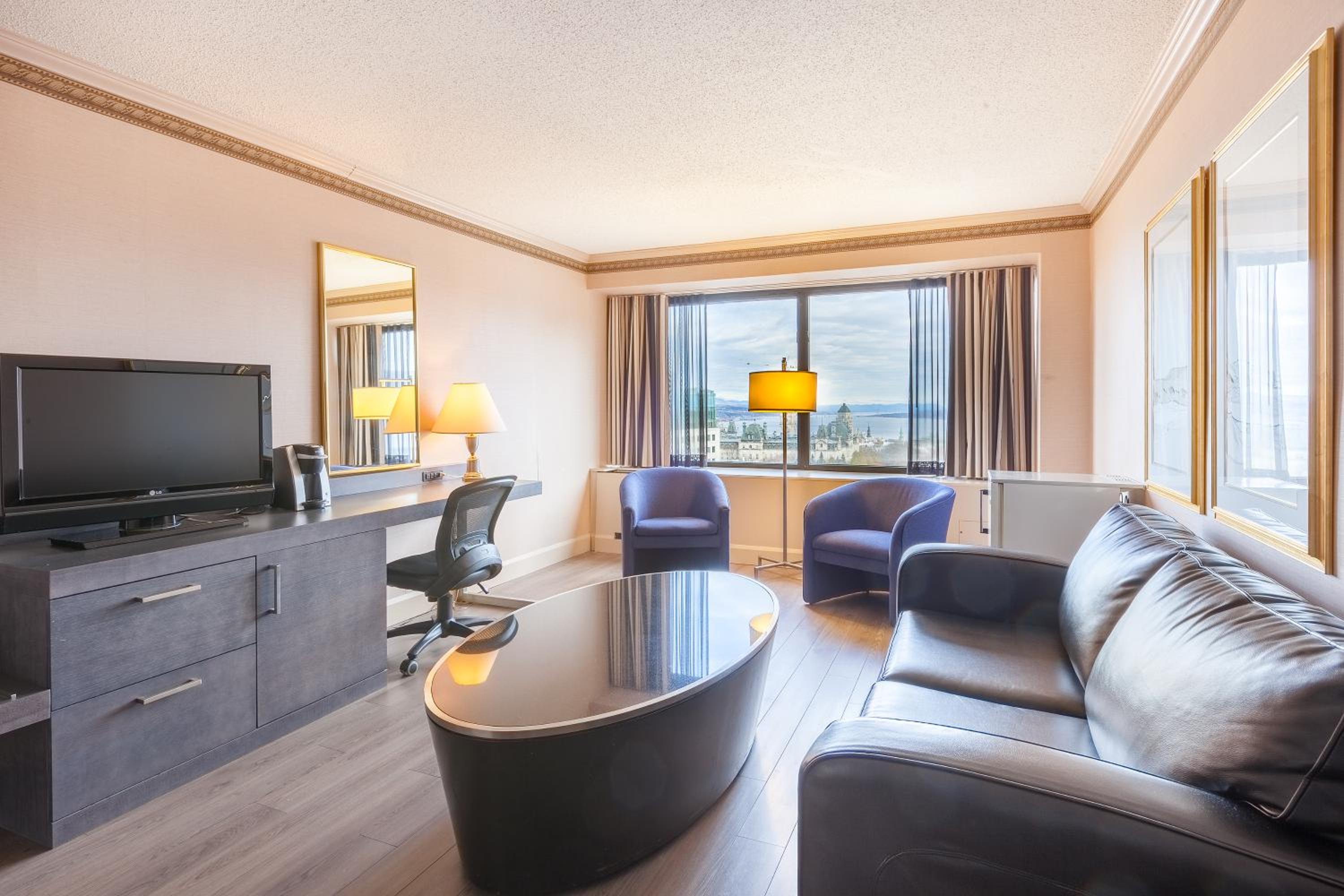 King Suite - Photo 4