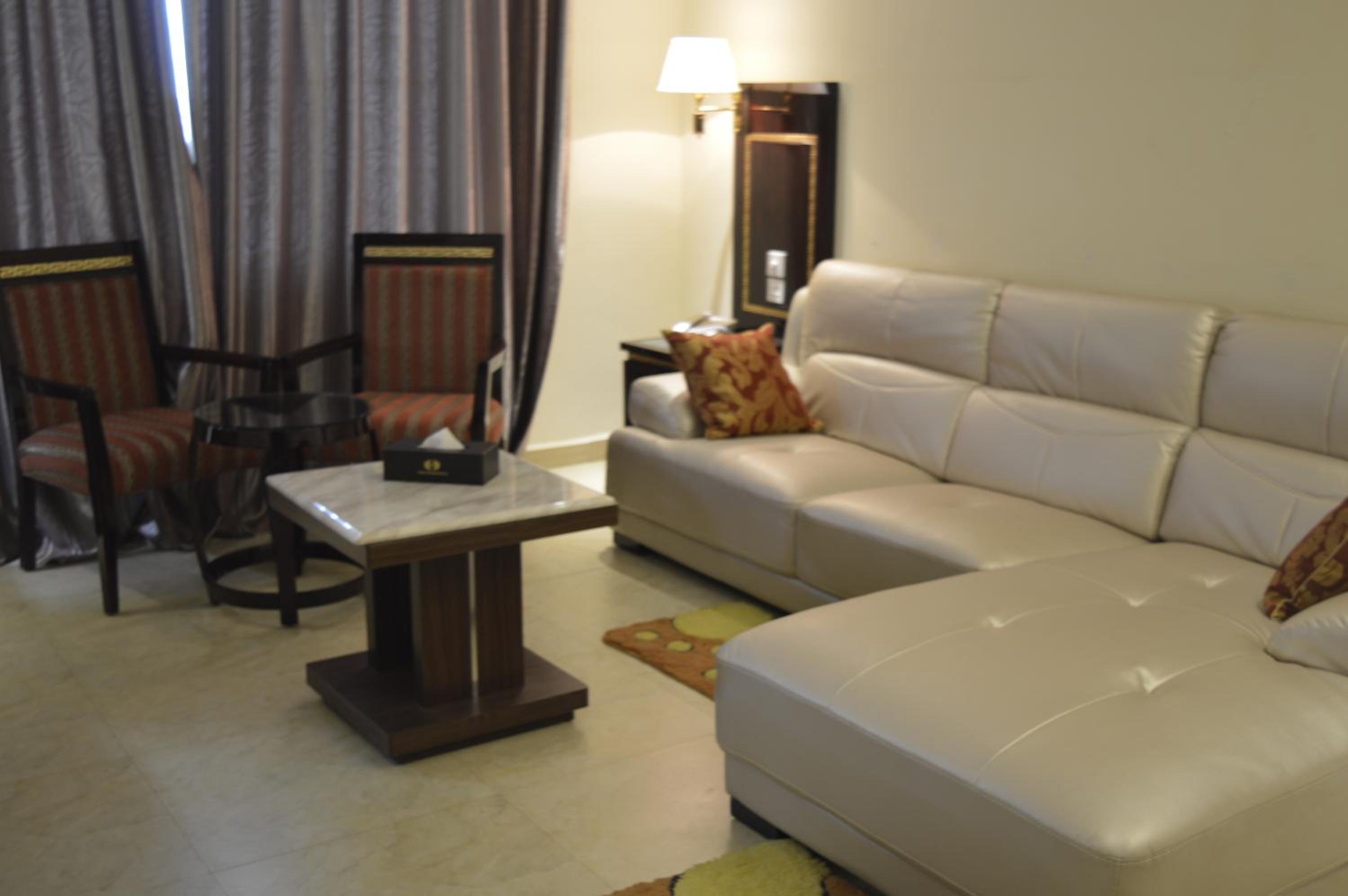 Executive Suite photo 3