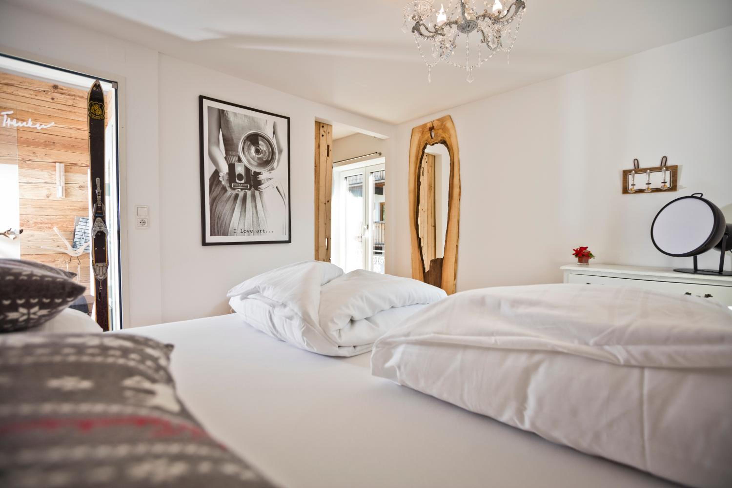 Studio Apartment - Photo 23