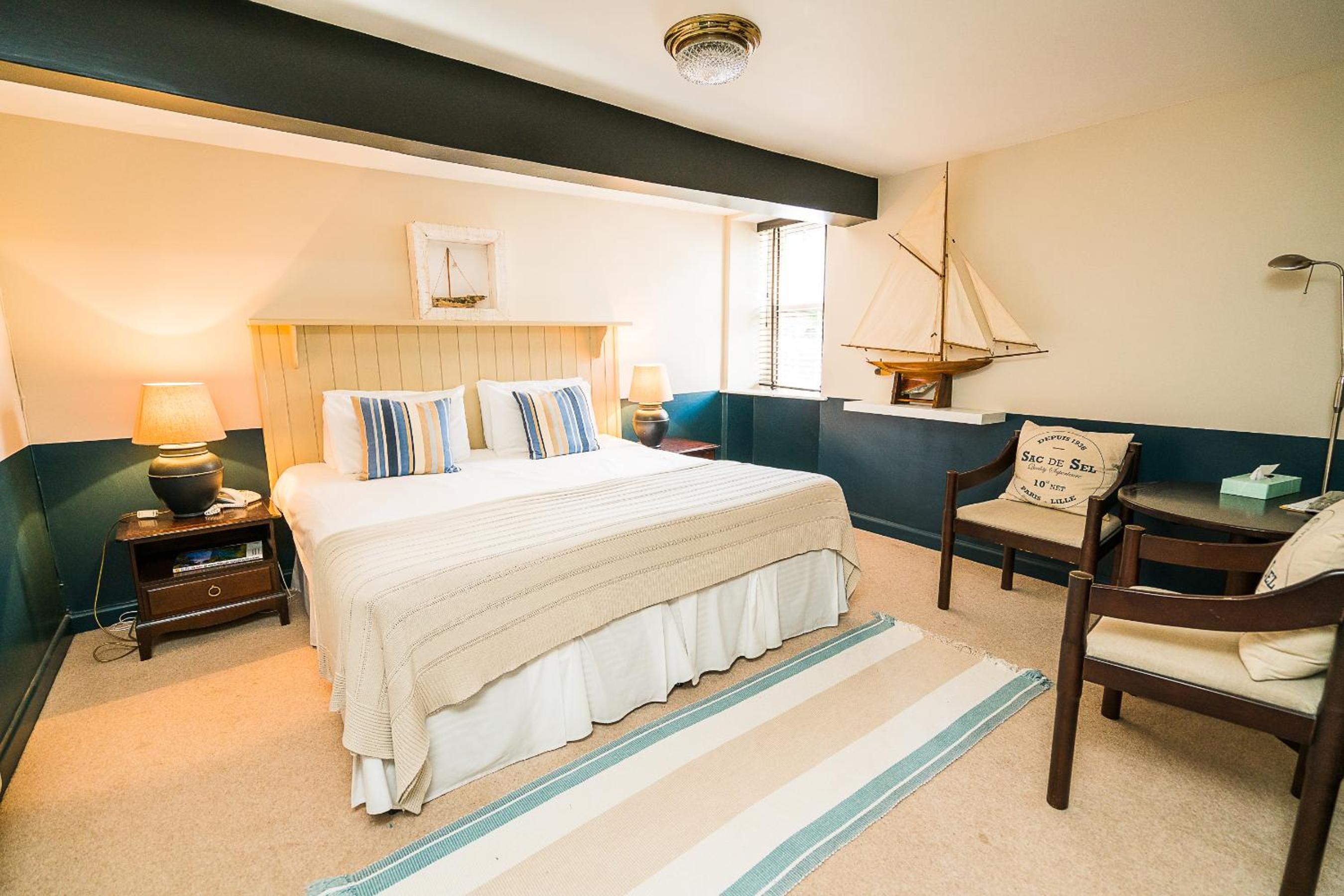 Double or Twin Room  - No Dogs - Photo 2