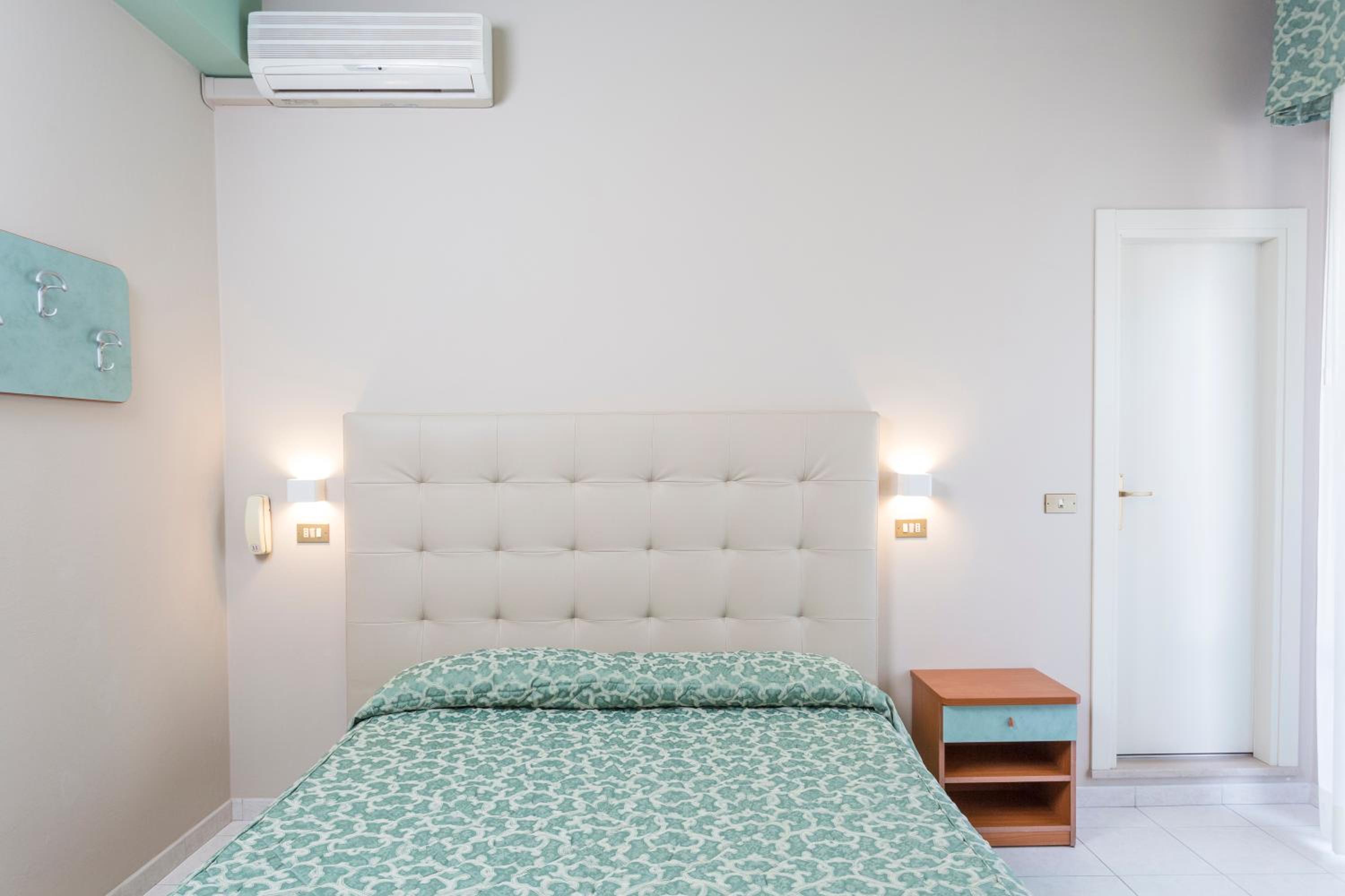 Quadruple Room photo 1