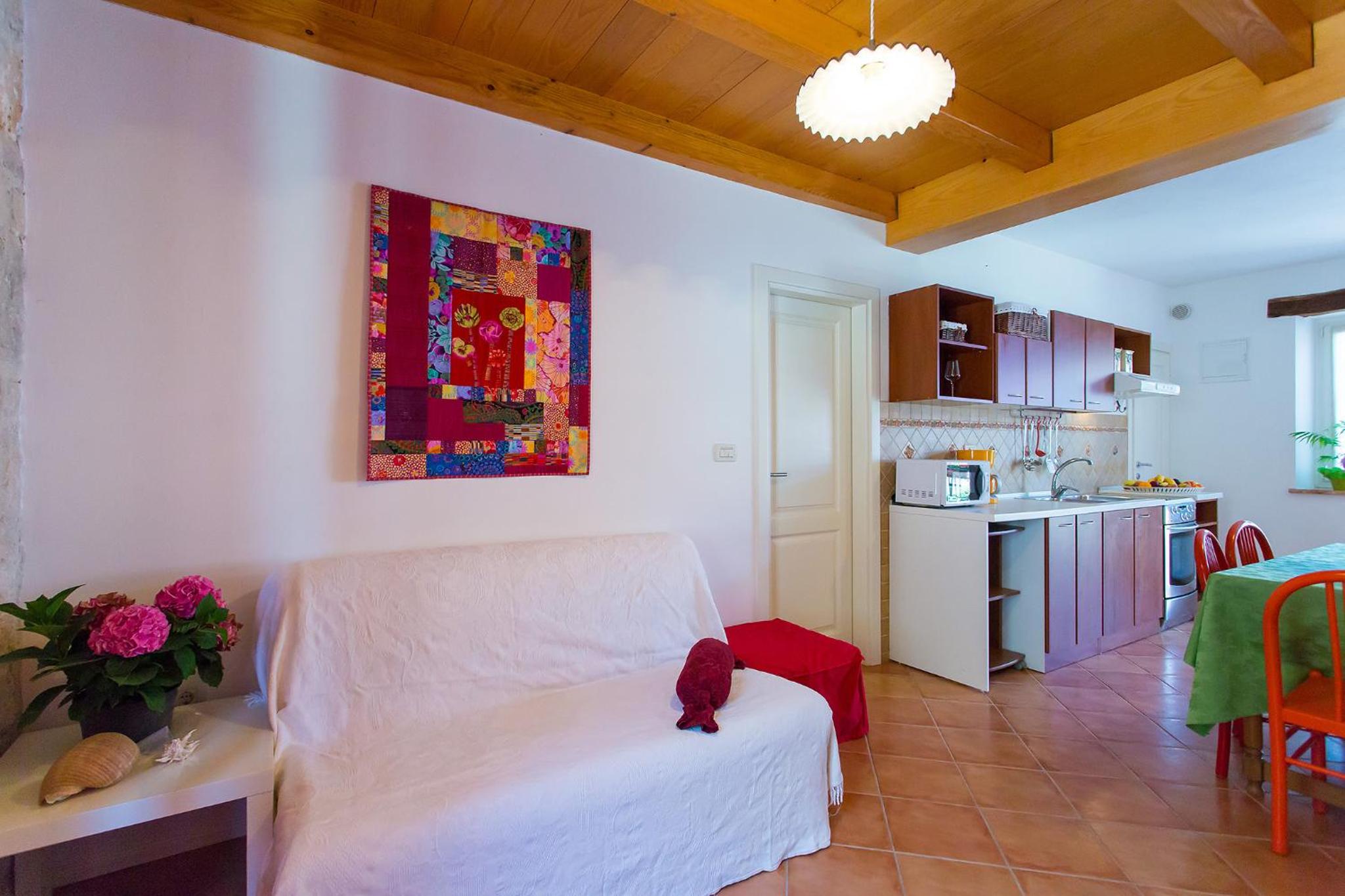 Apartment - Ground Floor photo 2